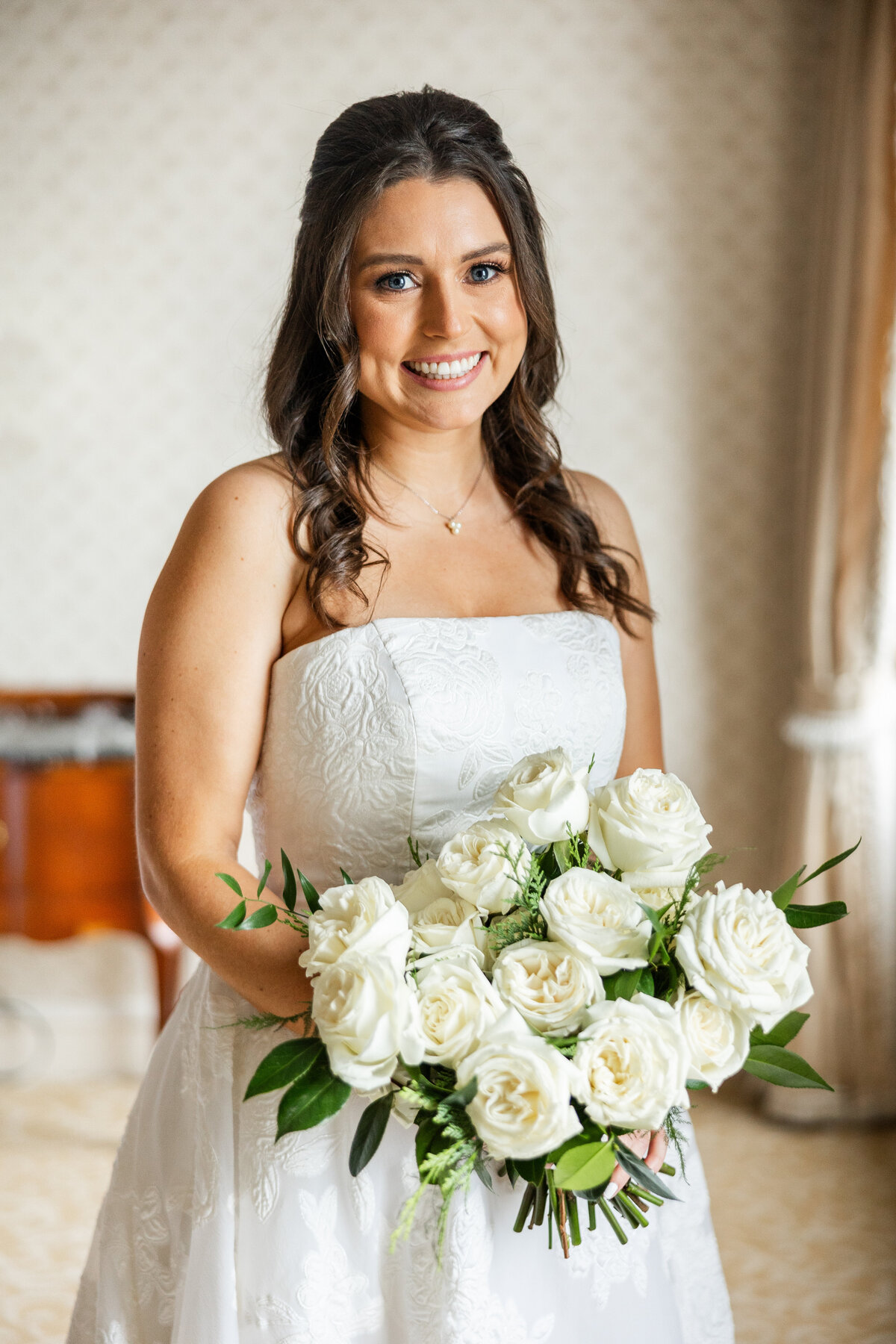 the-drake-hotel-winter-wedding-9