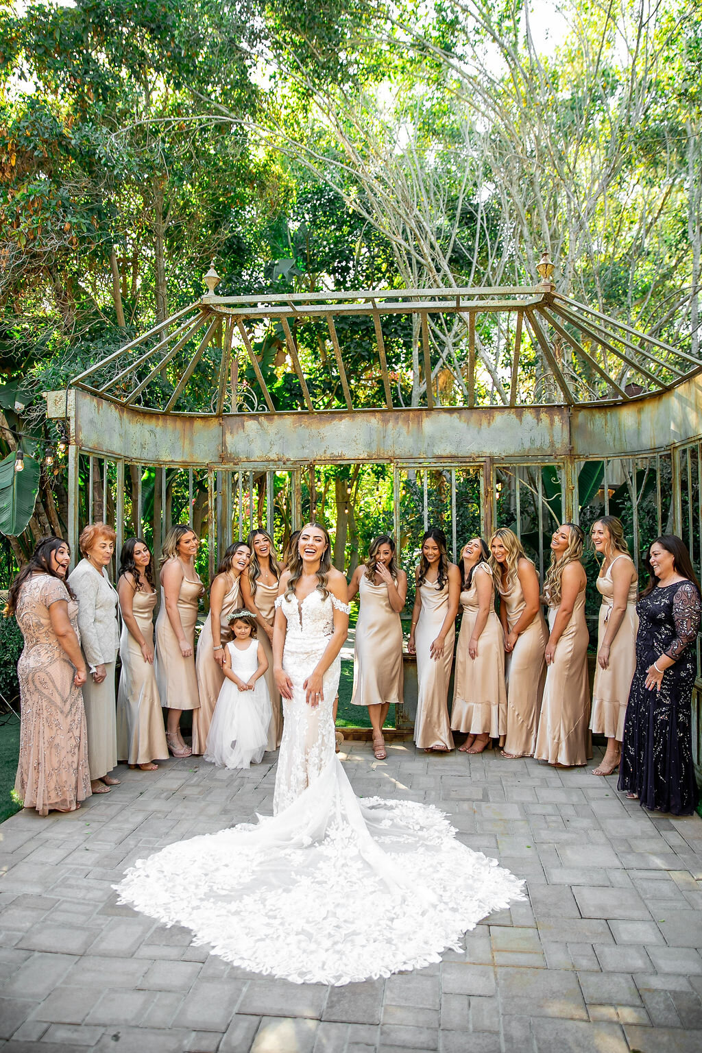 bridesmaids-botanica-oceanside-california-wedding-photographer-sarah-block