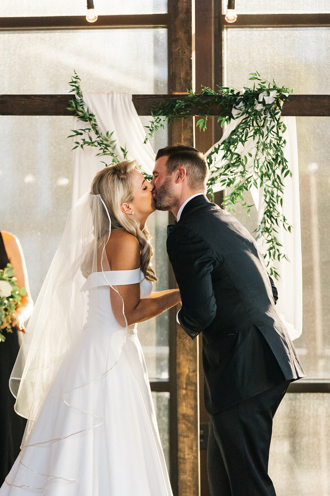 Nashville TN Wedding Photographer - Bridge Building-045