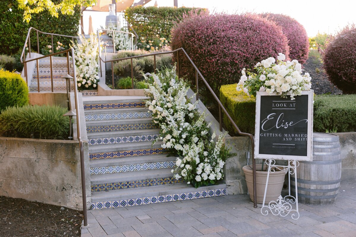 welcome, ground arrangements, staircase