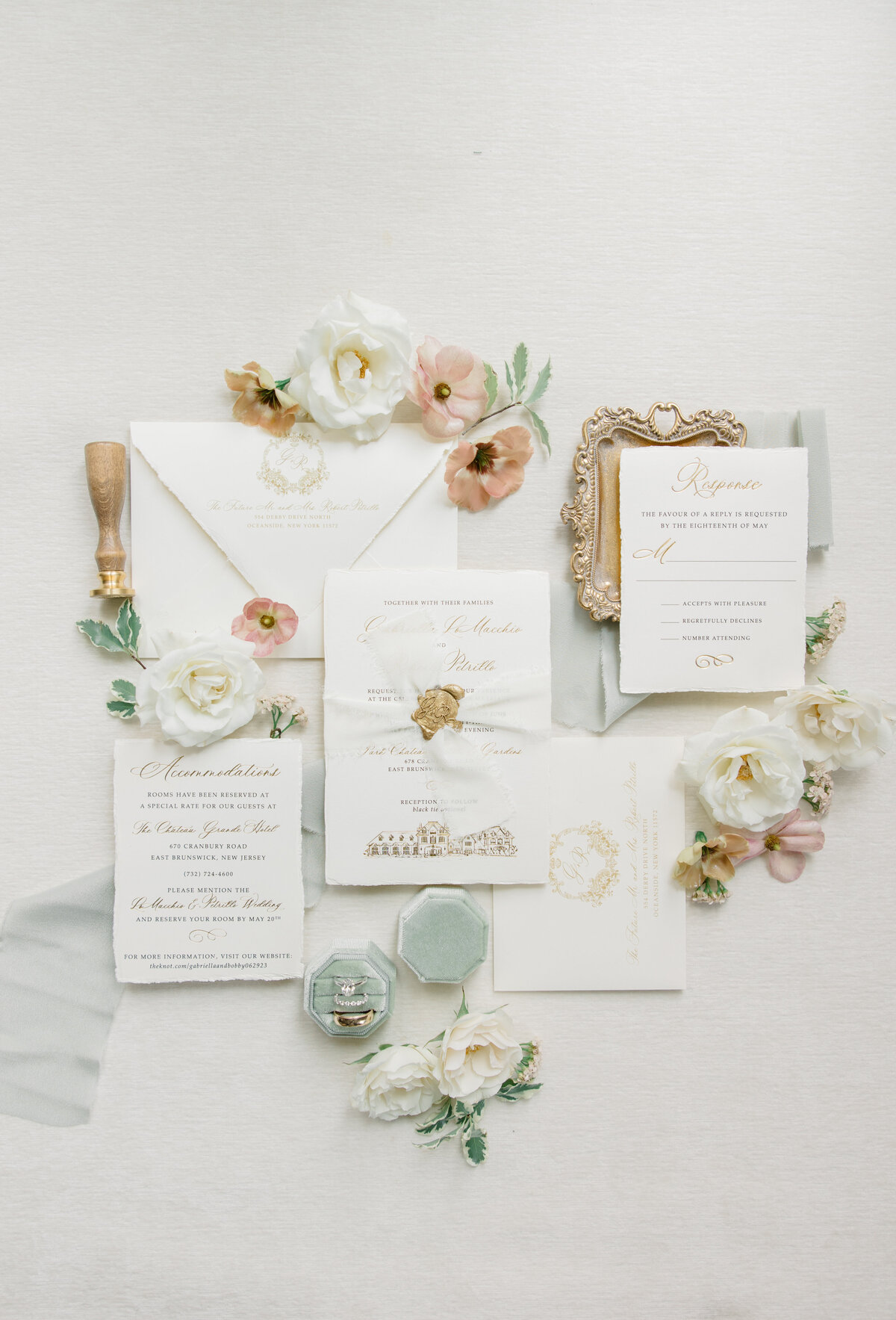 Molly Sue Photography New Jersey + East Coast Wedding Photographer Romantic Imagery Engagement Lifestyle Heirloom Wedding Albums46