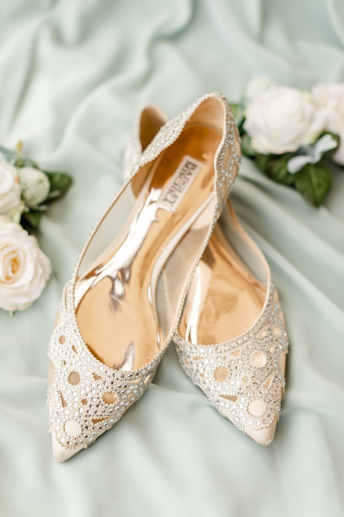 Pittsburgh-Nicassio-Fields-Green-Blue-Wedding-1 (48)