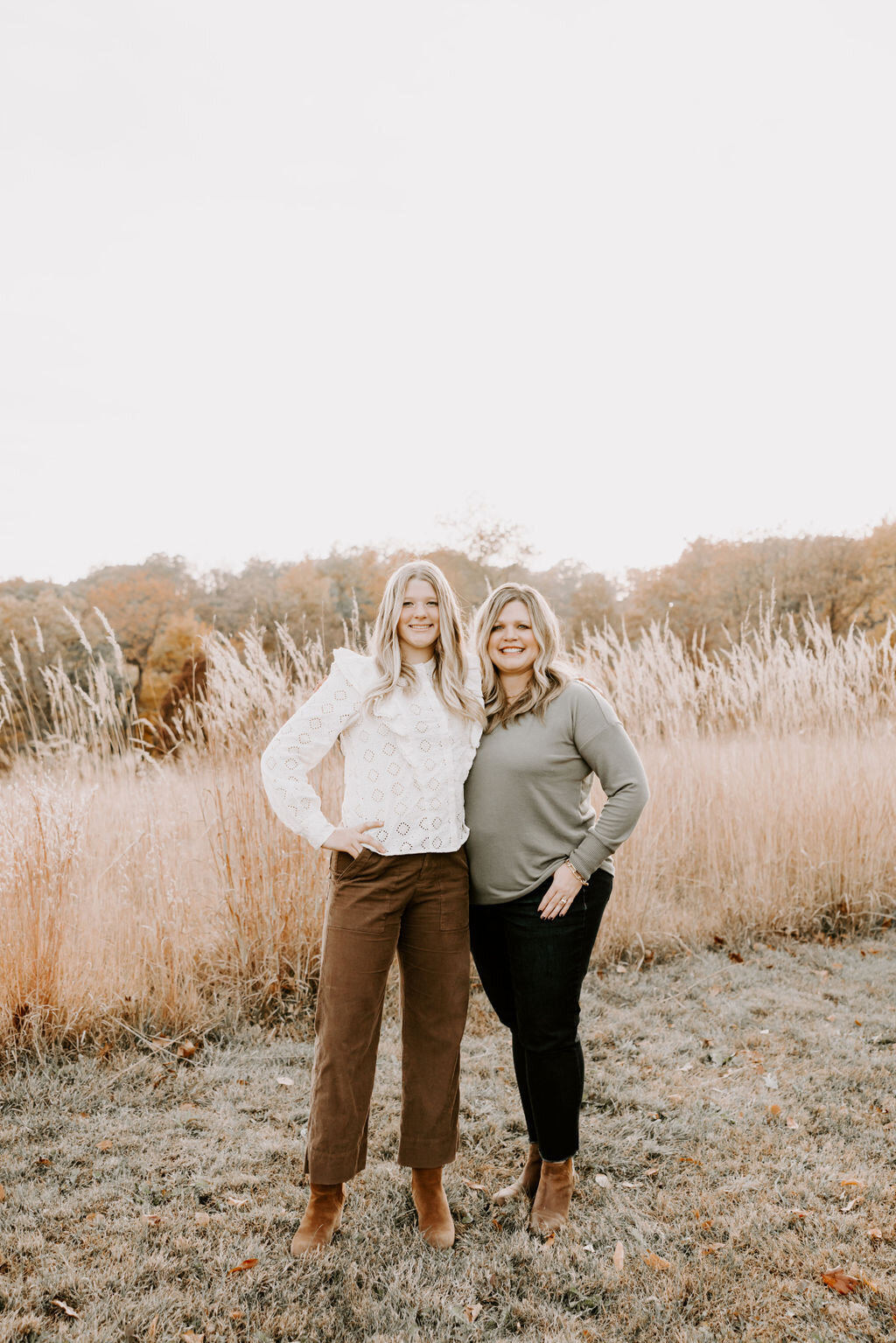 christina_ney_photography_wedding_engagement_lifestyle_photographer_dubuque_iowa_wedding_planning_assistance_adventurous_bold_laidback Family Photography65