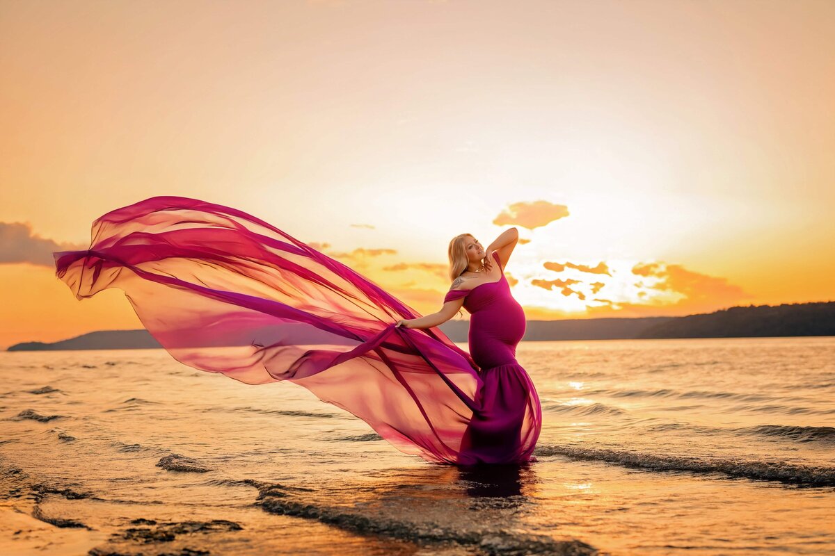 Chicago maternity client closet