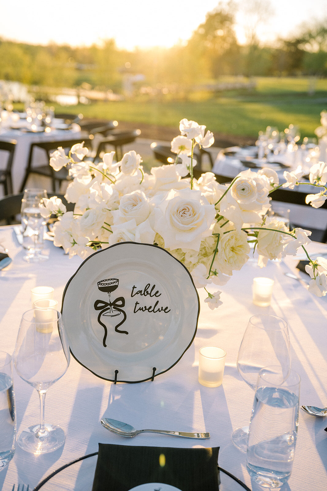 26 Southall Farm Inn TN Wedding Black Bows_Fete Nashville Luxury