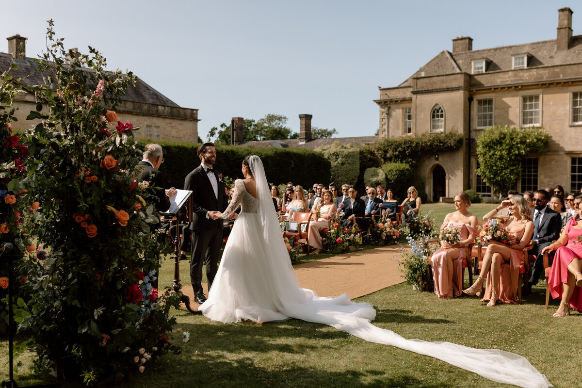 Lina&Drew_BabingtonHouseWedding_SohoFarmHouse_lauradeanphotography_dorsetweddingphotographer-40