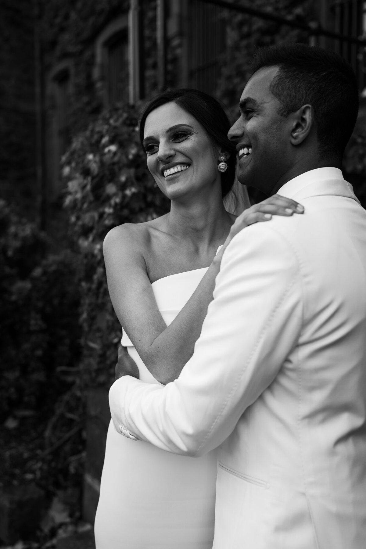 Courtney Laura Photography_ The Carousel Albert Park_ Melbourne City Wedding Photographer_ Viji and Lana-593