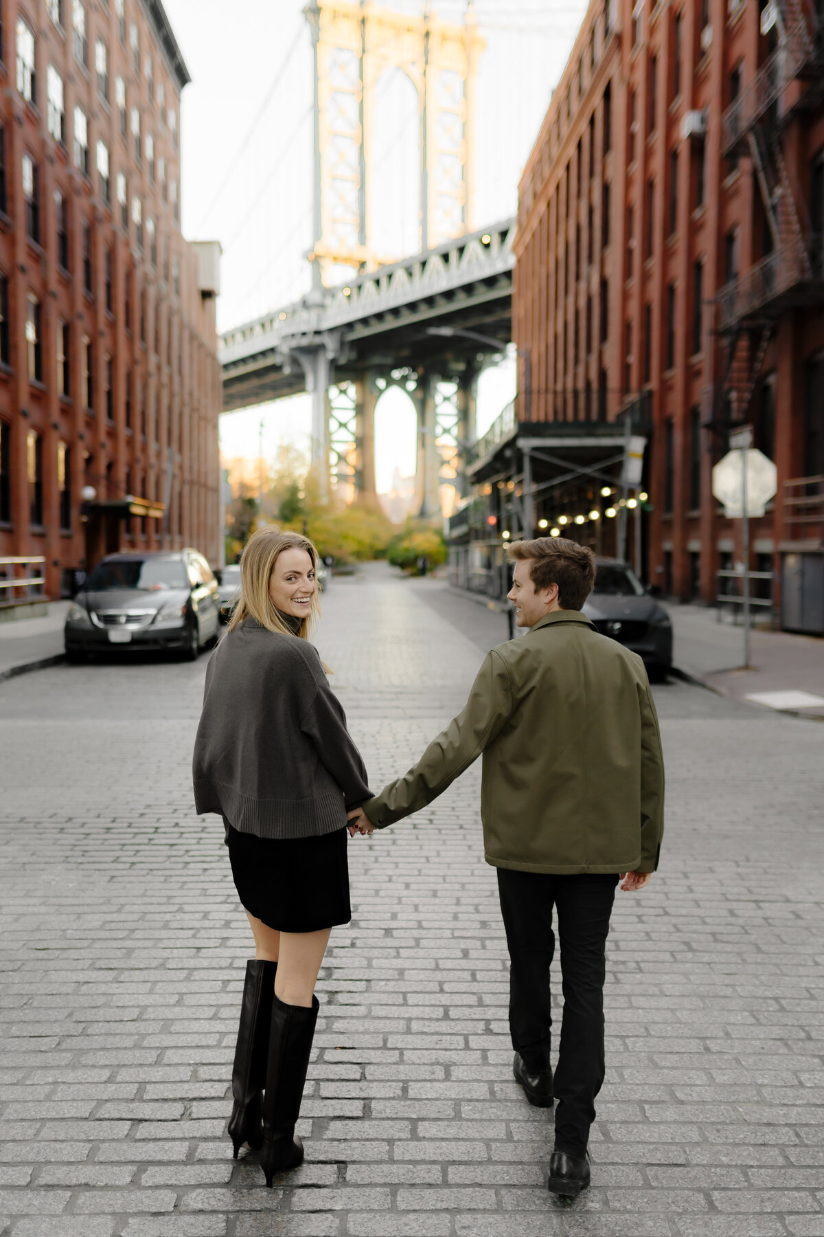 Brooklyn Bridge Engagement Photos 5