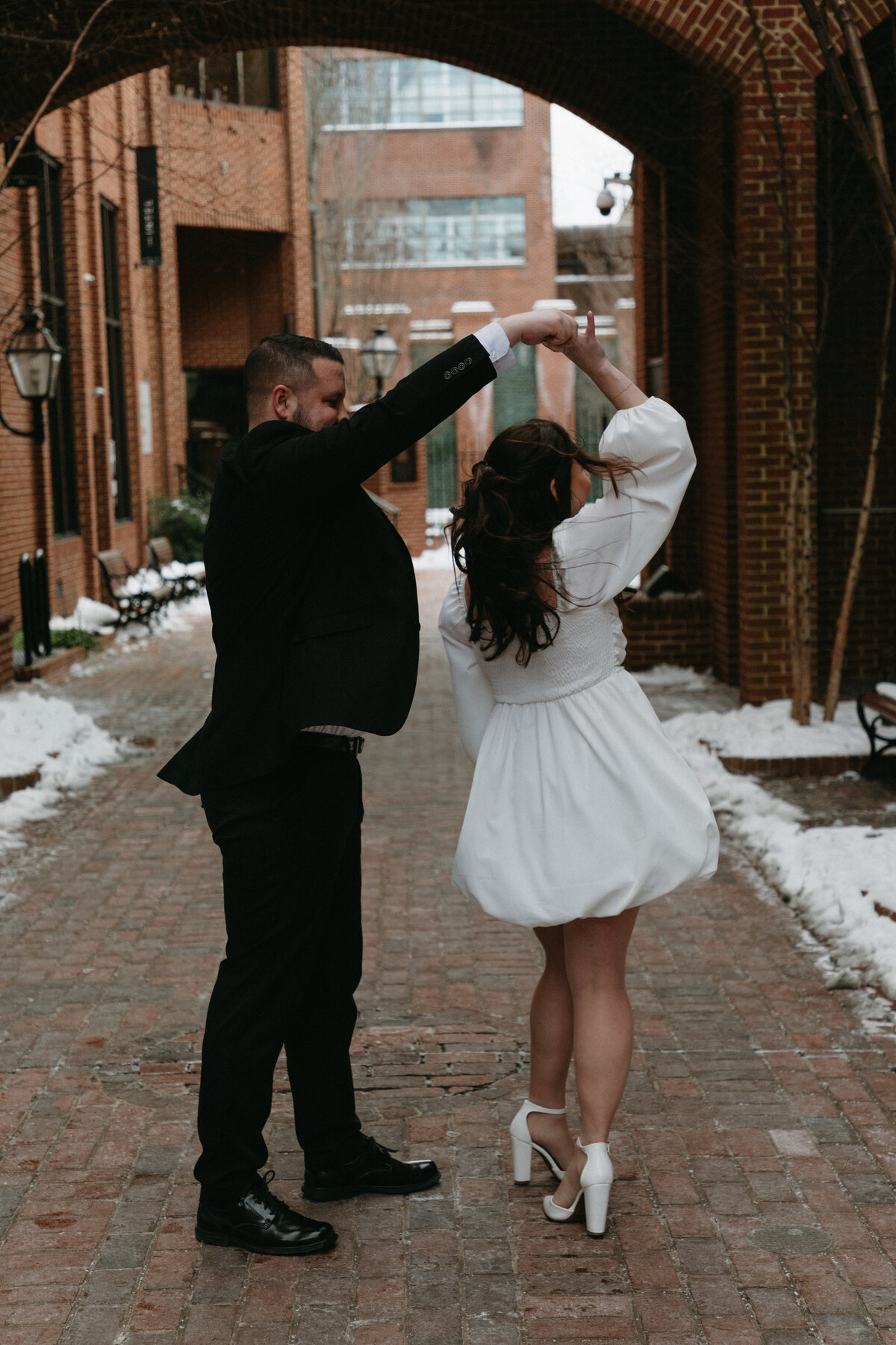 engagement session in lancaster city