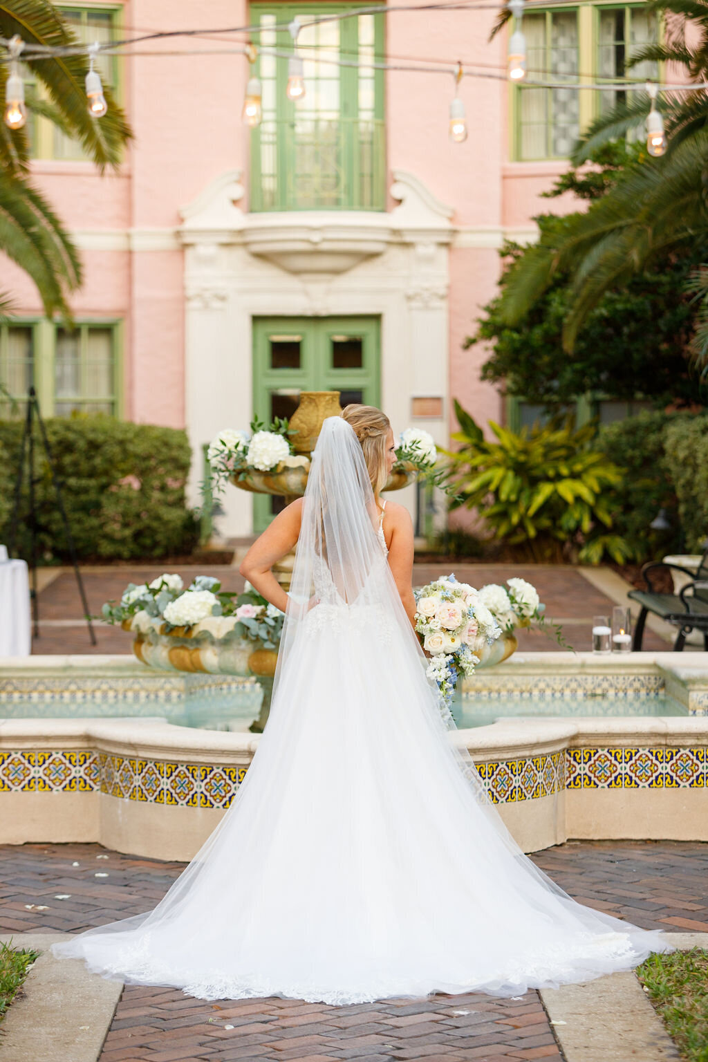 lockwood-photo-the-vinoy-florida-elopement-chantilly-chic-celebrations-9