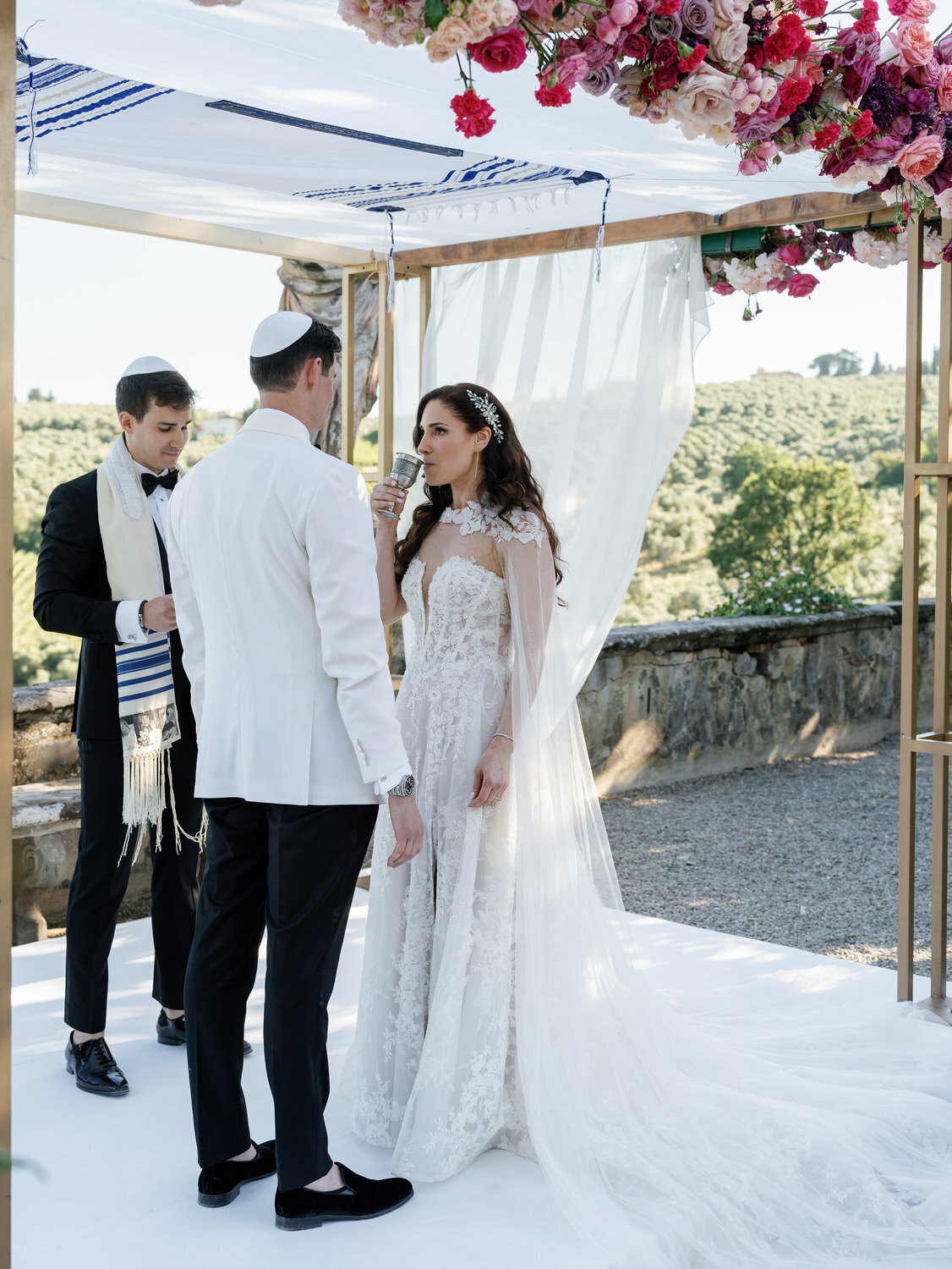 080-Bride-And-Groom-Wedding-Ceremony-at-Villa-Corsini