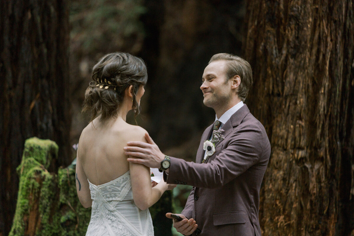 the-pelicann-inn-muir-woods-wedding-olive-and-oath-29