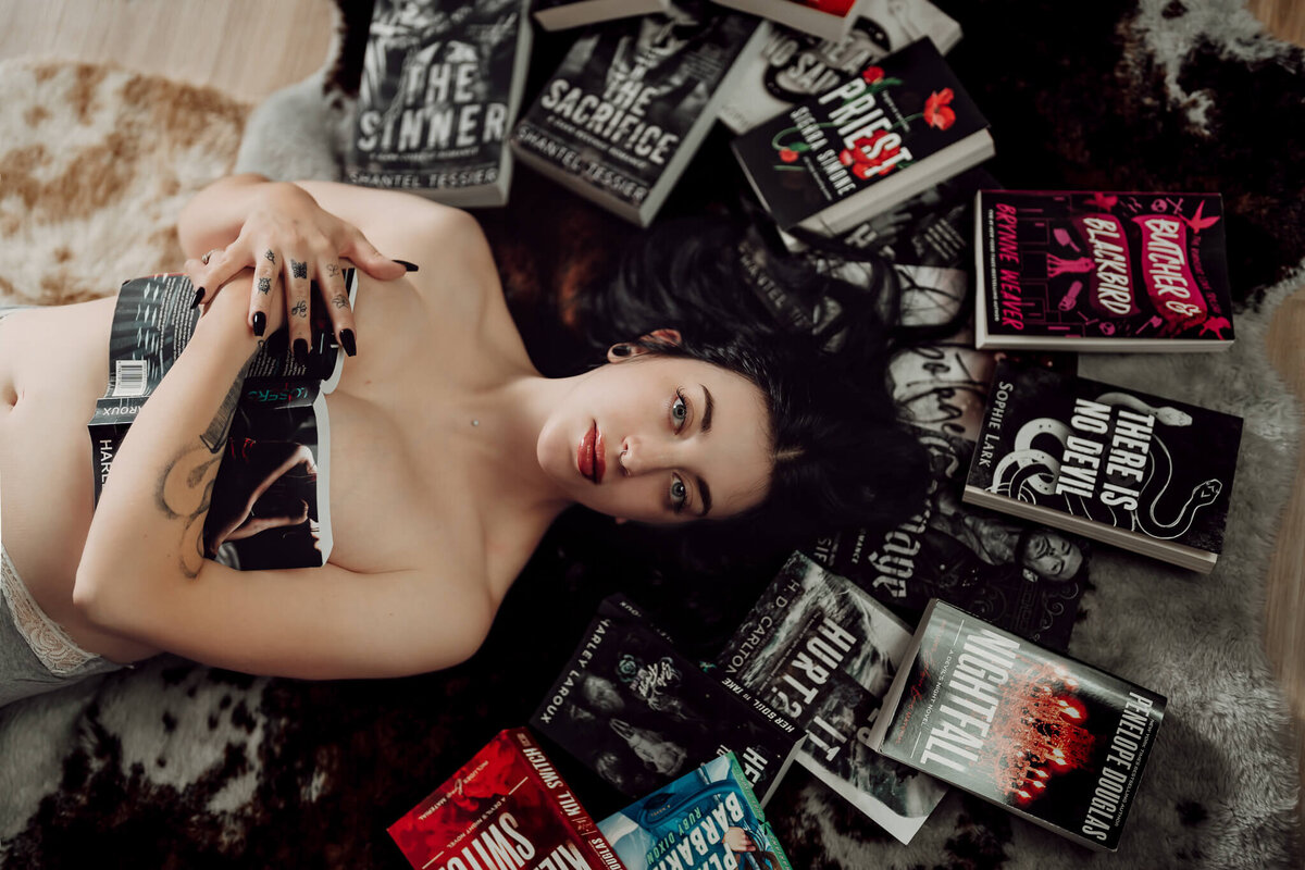 Local Luxury Boudoir Photographers, Washington Boudoir, Washington Portrait Photographers, Artful Boudoir Photographer, All Inclusive Boudoir Photographer, Boudoir