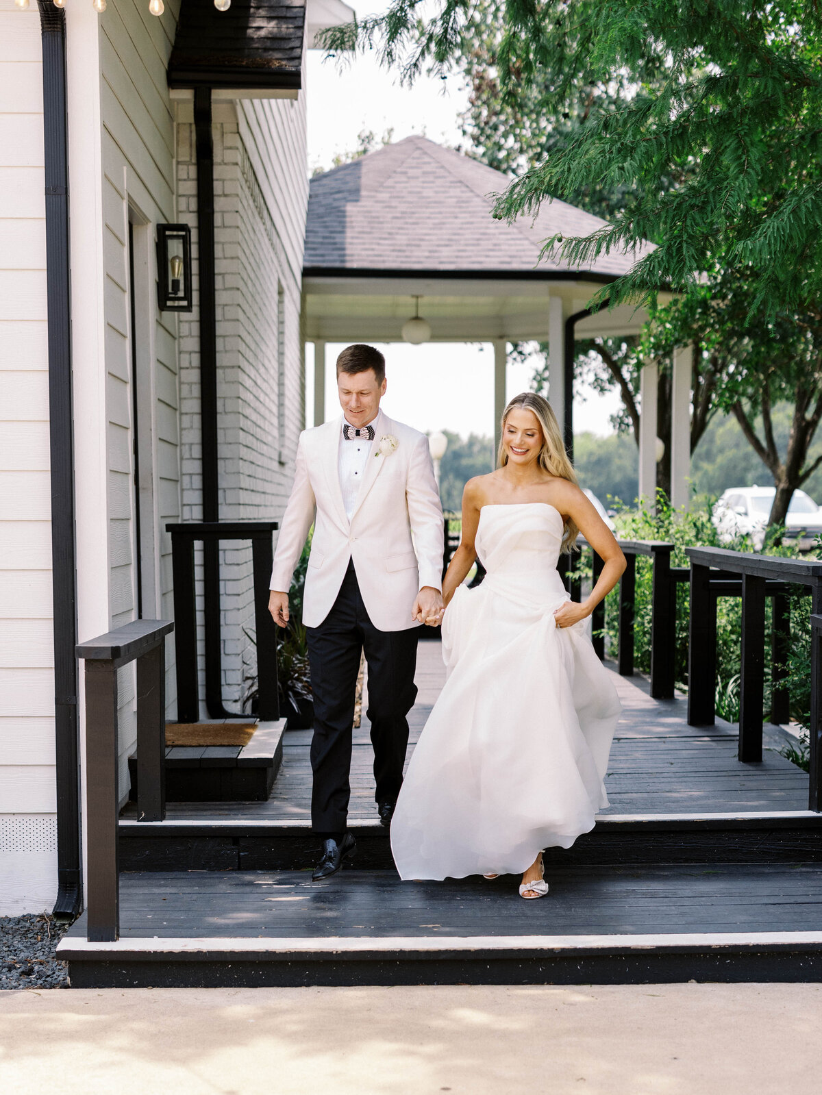 intimate-emerson-wedding-texas-film-photographer-17