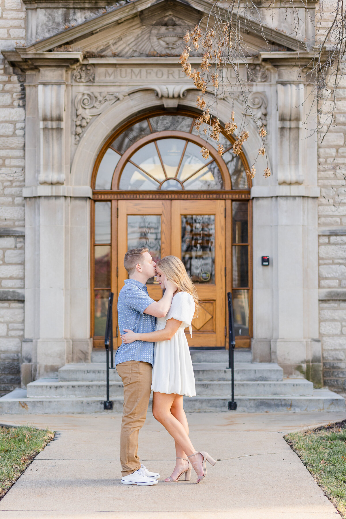 Engagement photographer in Columbia Missouri