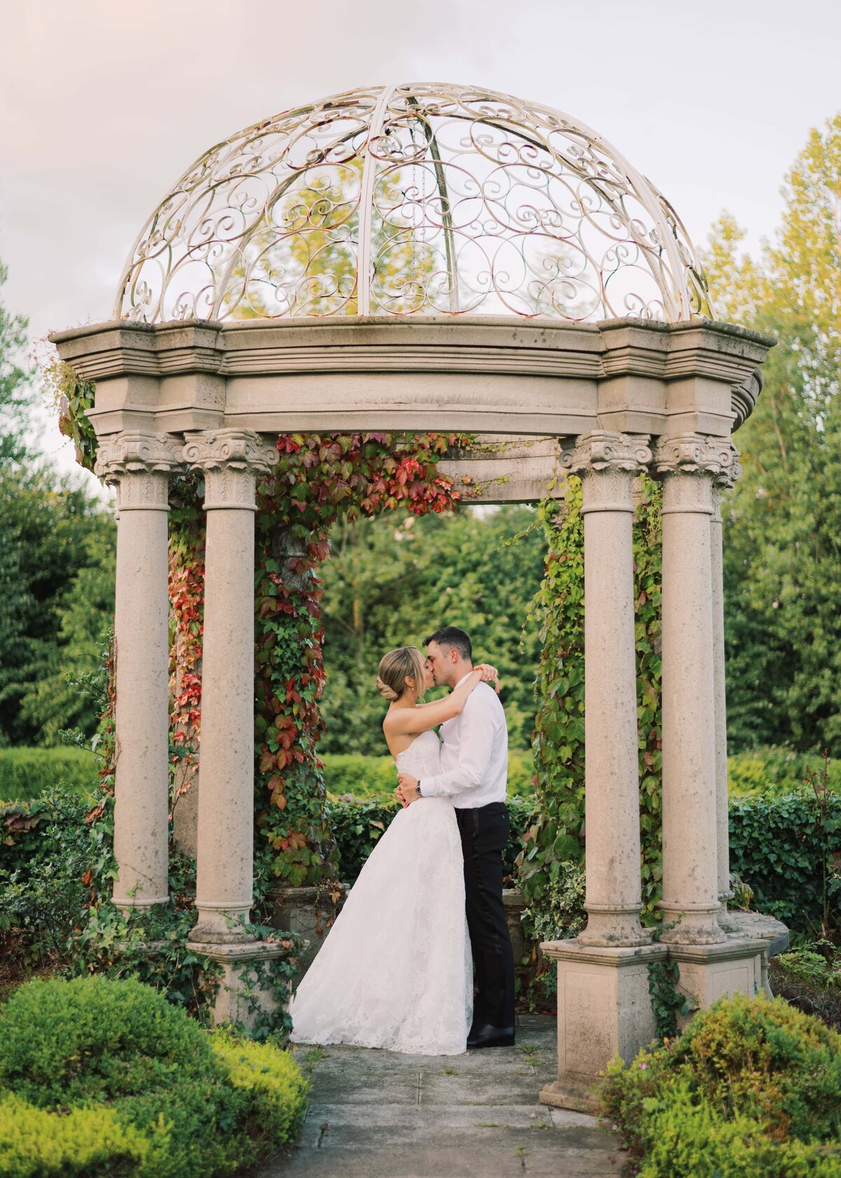 Ellie & Paul wedding preview20