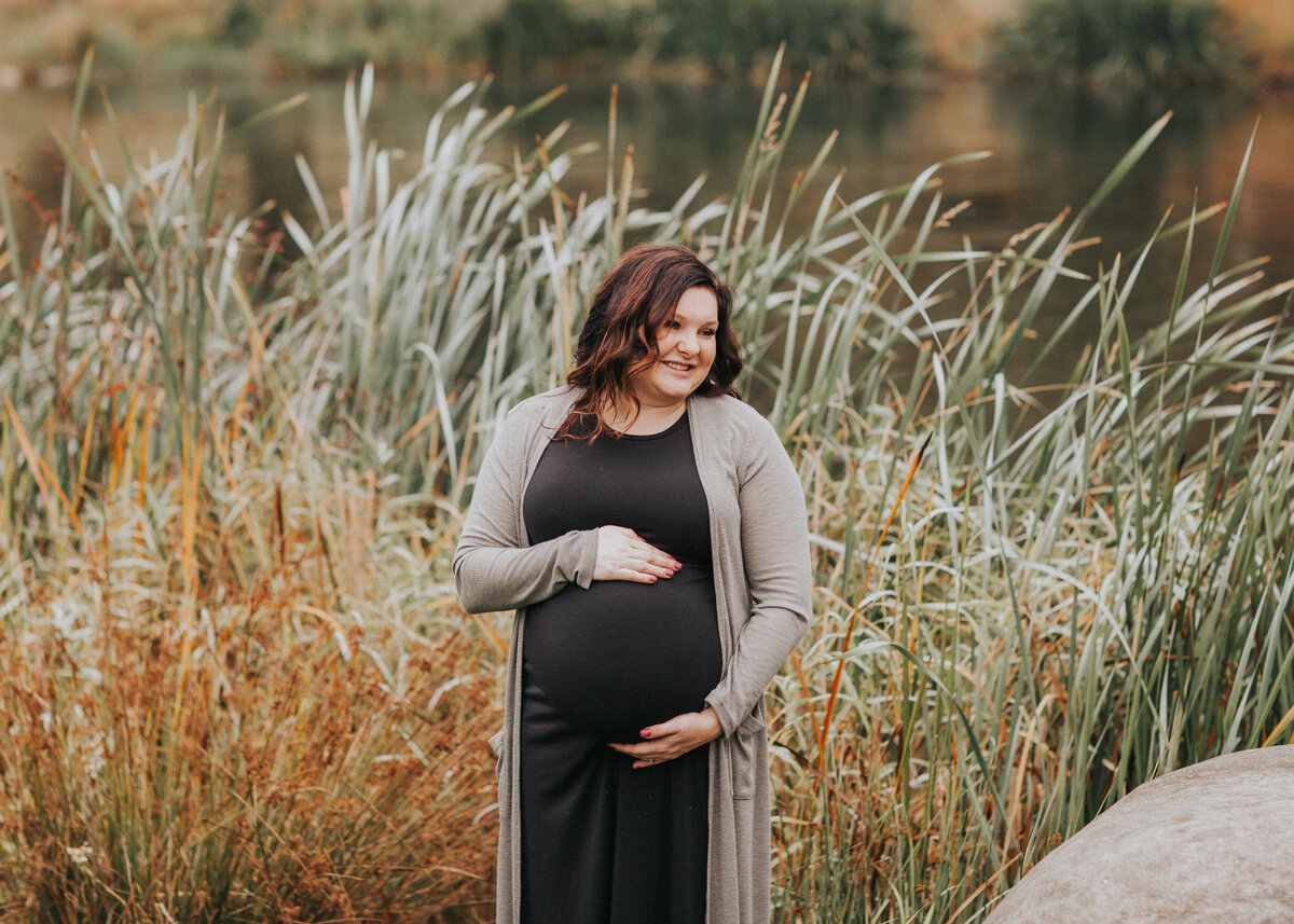 maternityphototallgrass