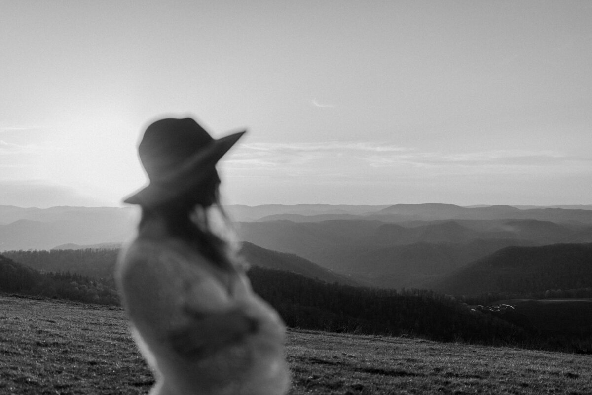 maryland mountaintop portrait photography blurred subject creative perspective inspiration