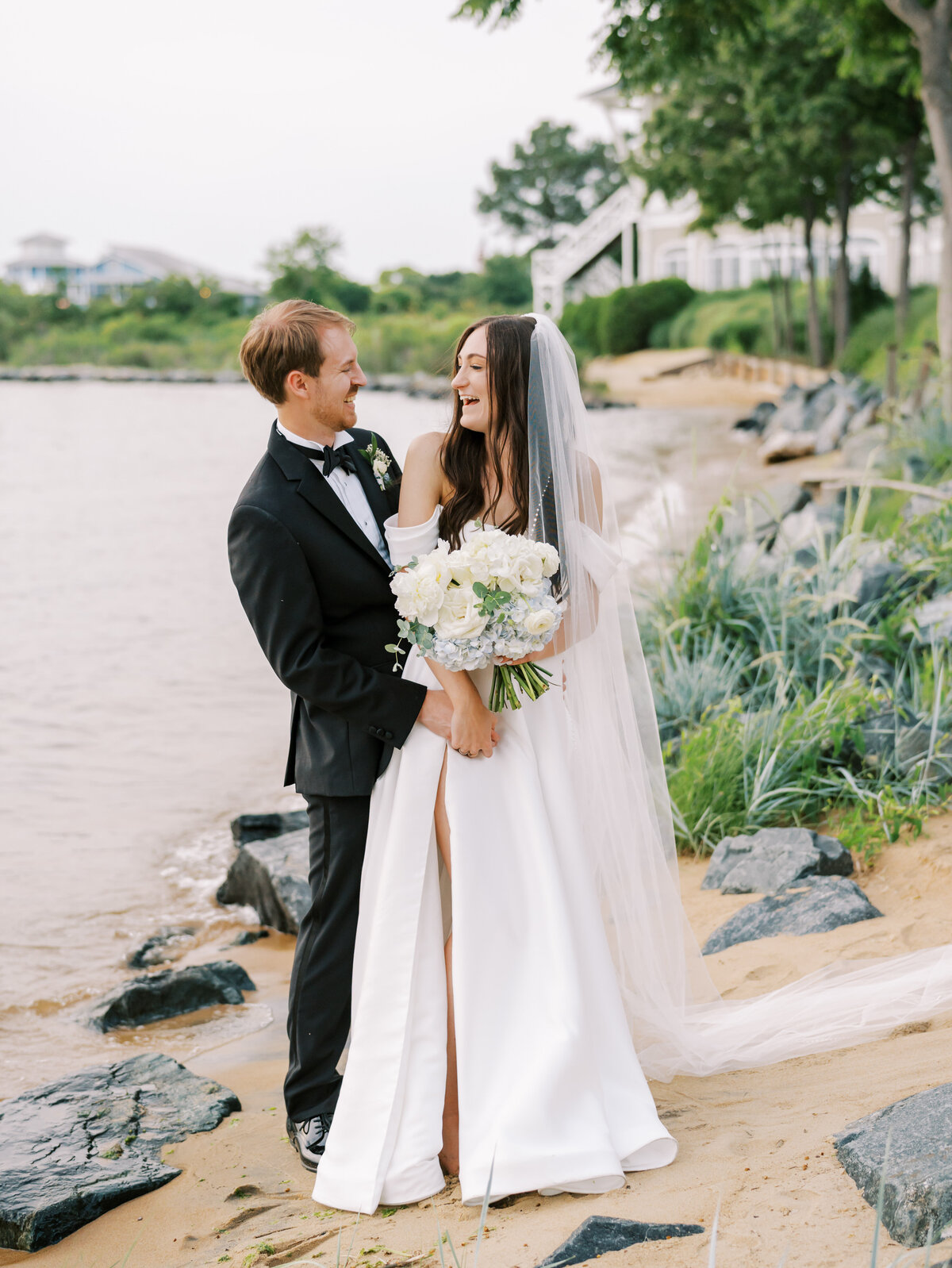 Anne and Cameron Sneak Peek 6