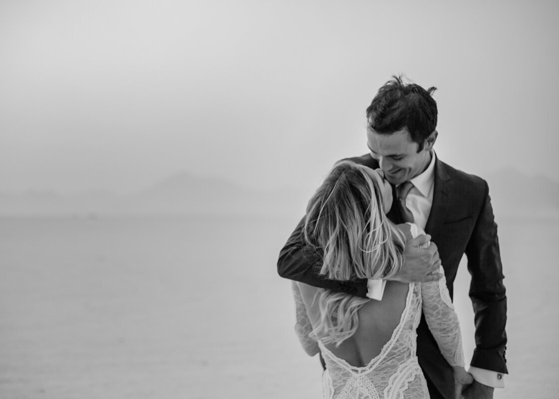180830_Jenn&BenBridals_BonnevilleSaltFlatsUtah_AnjaJensenPhotography_001-092-2