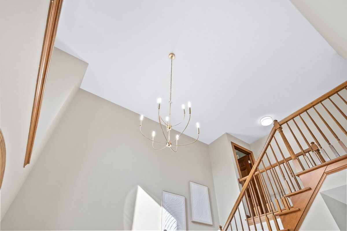 49-web-or-mls-A7407445