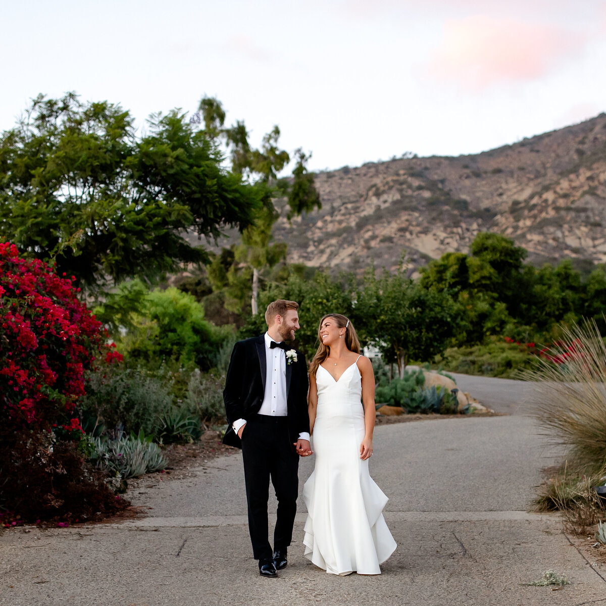 10222023_MaryBeth+BryceWedding_VenturaCA_AnjaJensenPhotography-482