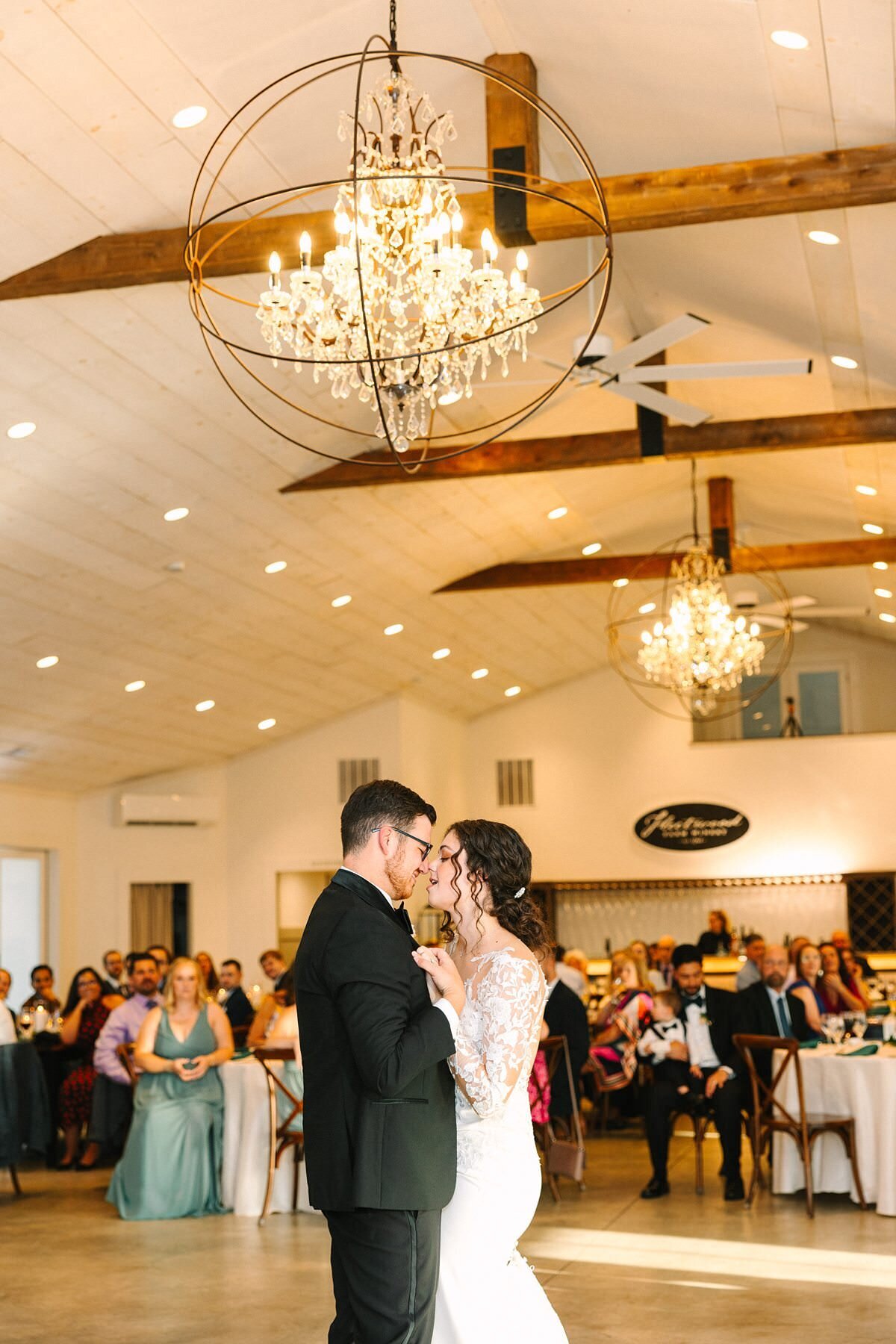 Bride and Groom Wedding Portaits Kelynn and Mathew Evansville Owensboro362