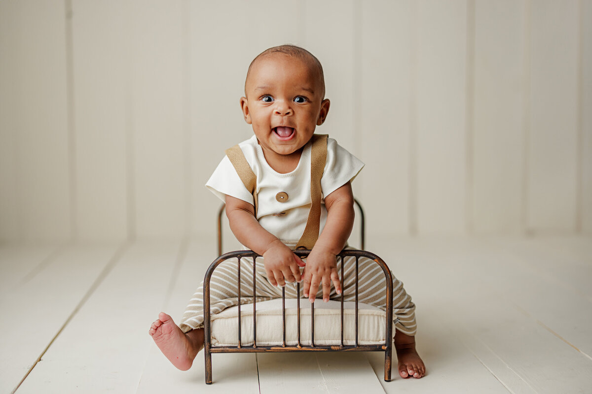 Huntsville Alabama Studio Baby Photographer 6 Month Milestone Session Client Closet15