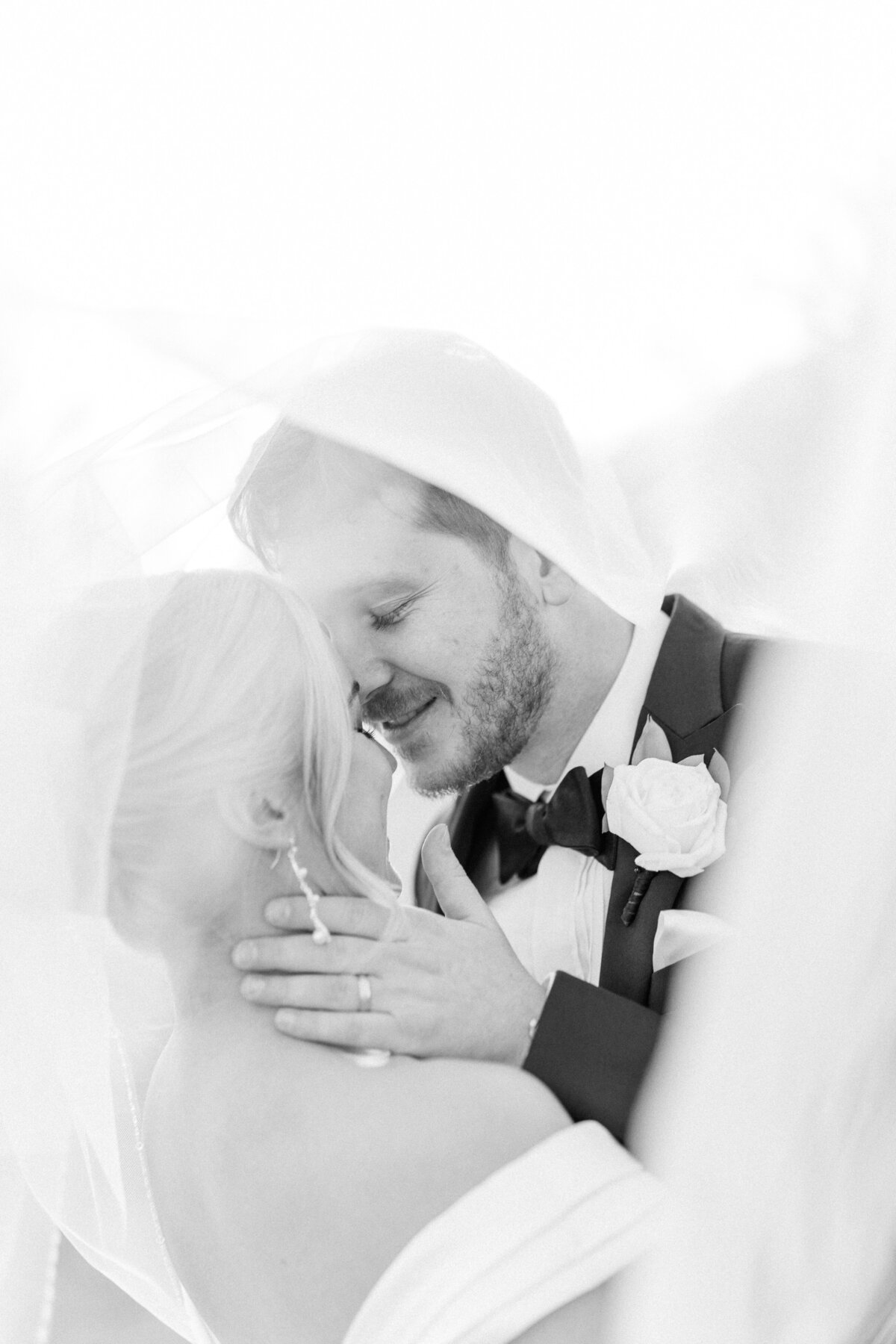 Wellshire Denver Colorado Classic Winter Wedding Elena Spraguer Photography 0120