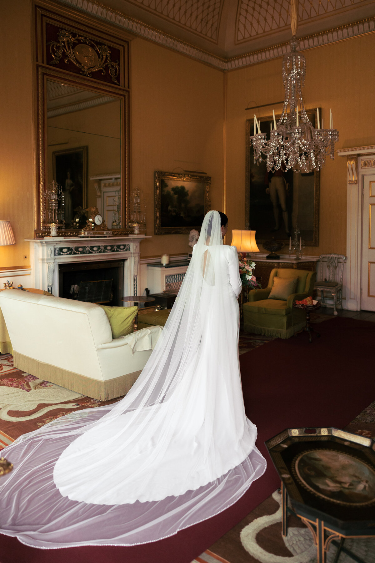 Bridal portrait at Sezincote