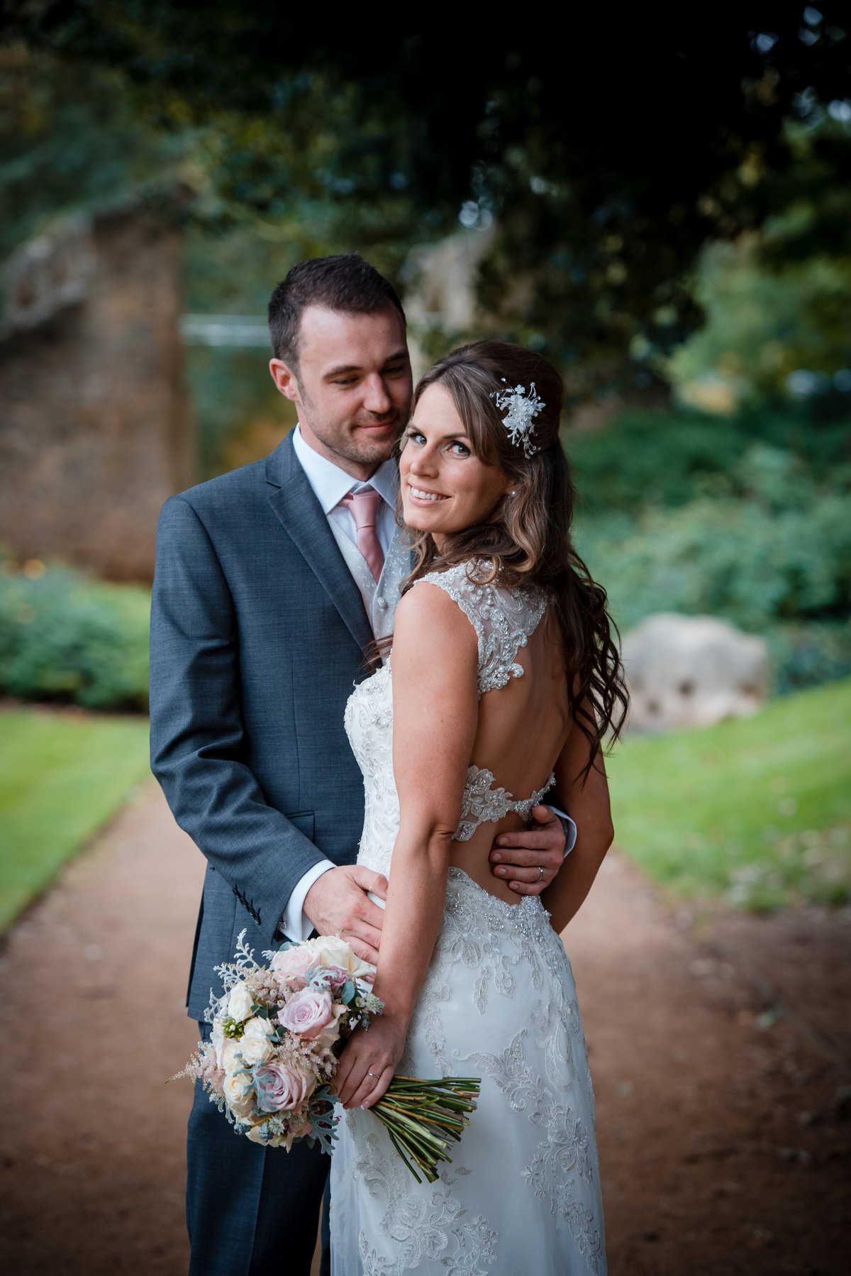 The Crown and Thistle Abingdon Oxfordshire wedding photography