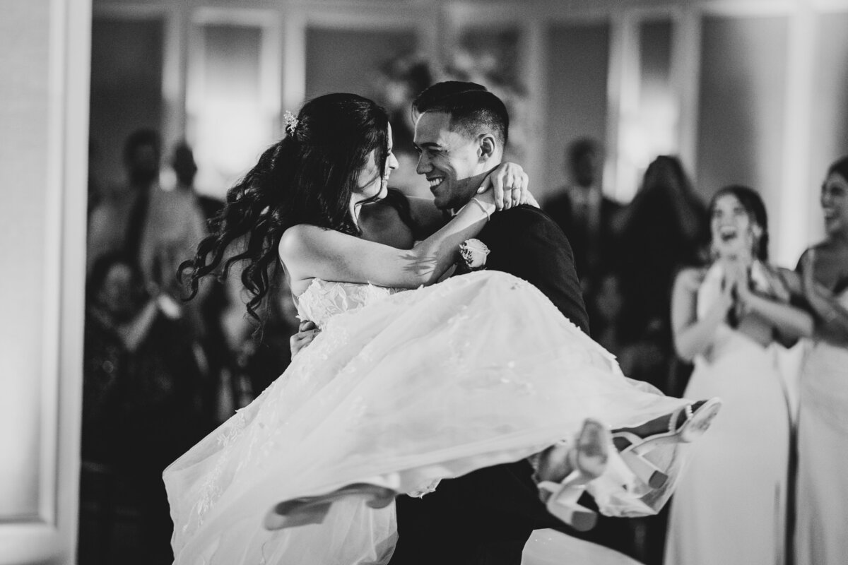 bride and groom first dance as married couple