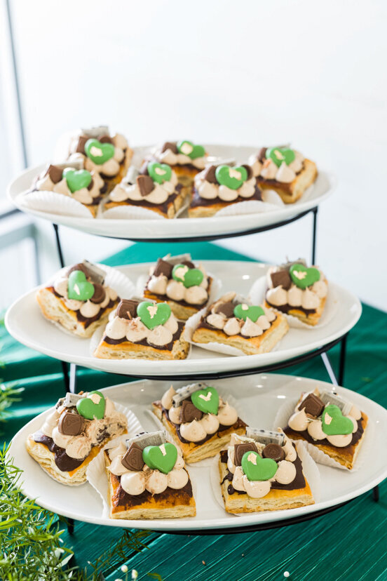 green-cream-sweet-treats