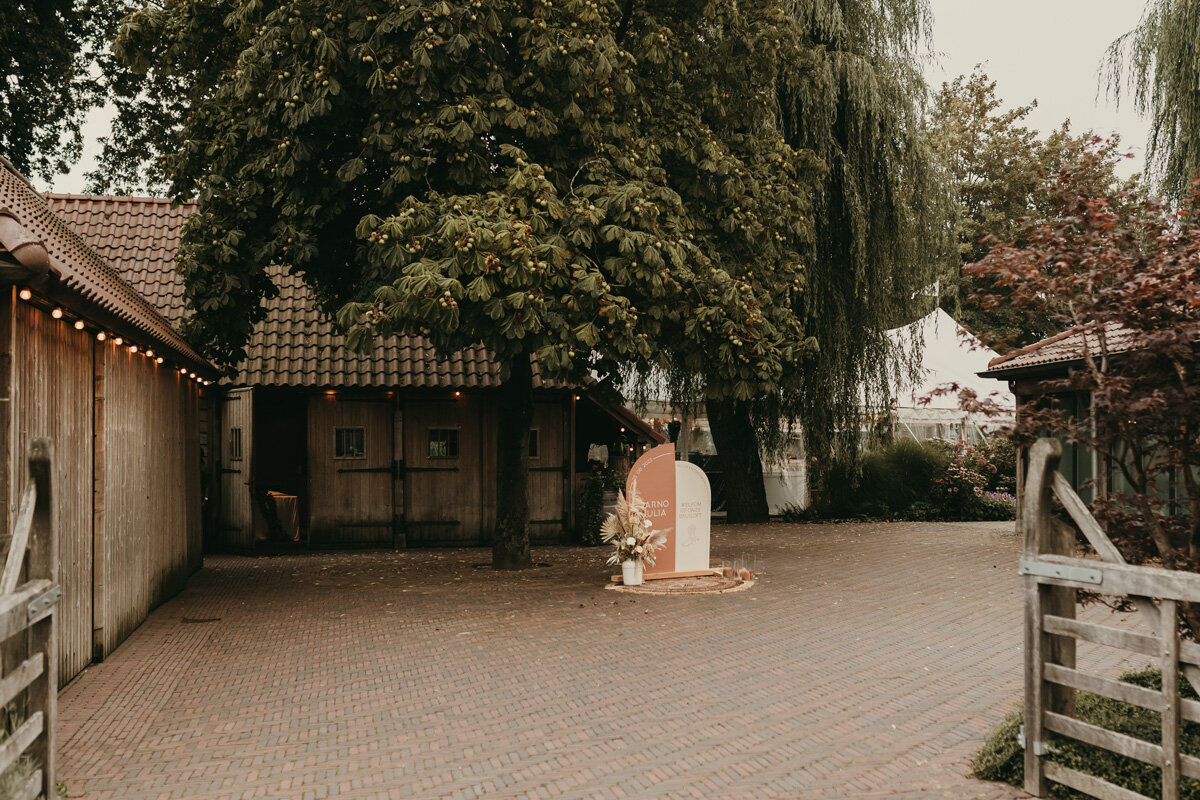 Trouwfotograaf-omgeving-wijchen-nijmegen-gelderland-brabant-Julia-&-Jarno-BlinkendBeeld-490