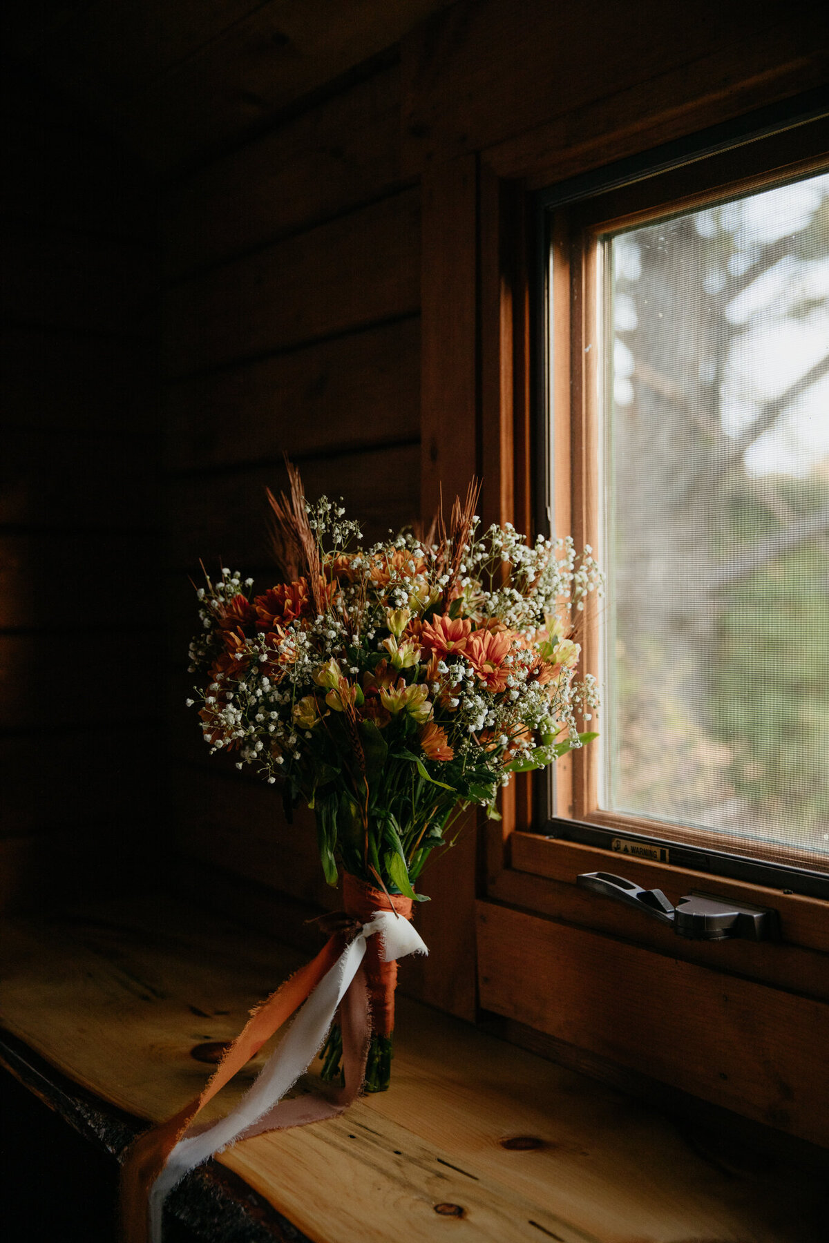 Black-Rocks-Upper-Peninsula-Elopement-Michigan-100321-SparrowSongCollective-Blog-2