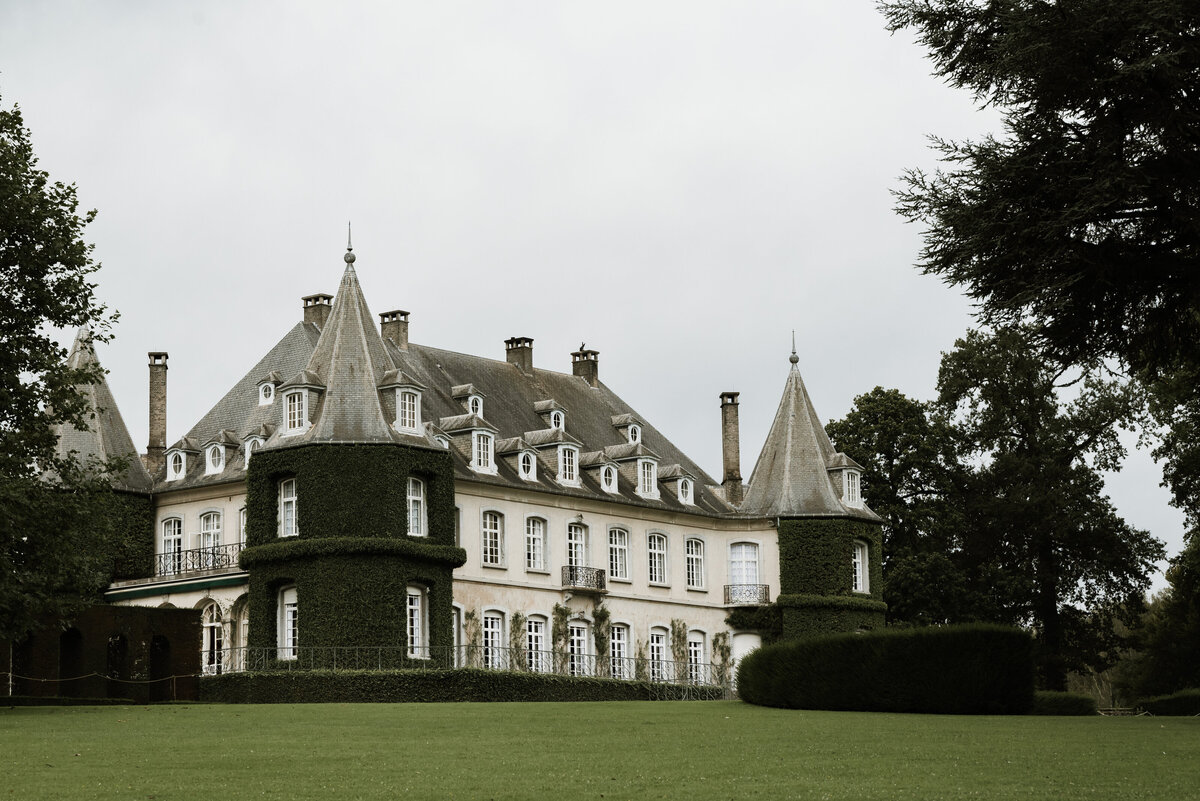 Stijlvol-trouwfotograaf-België-creatieve-ongedwongen-3