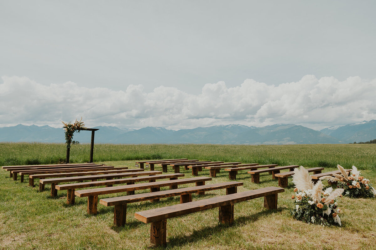 presley-gray-luxury-montana-wedding7917