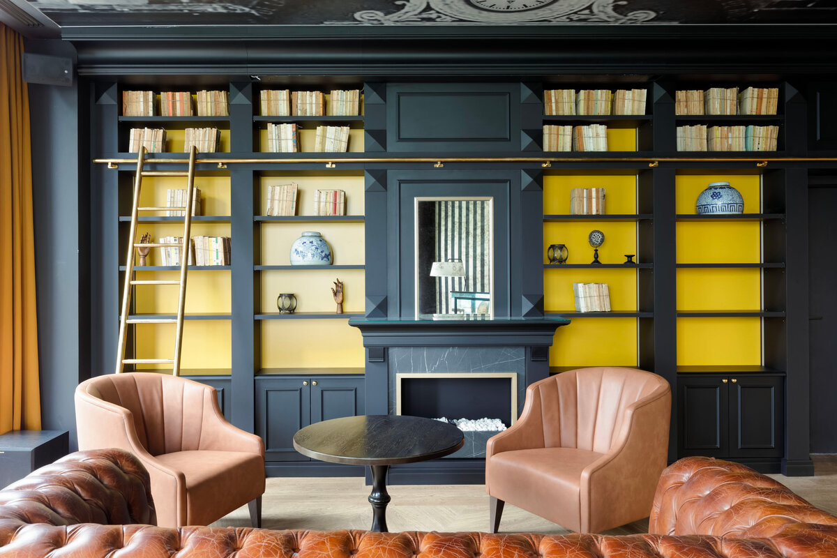 privatisation salle restaurant style bibliothèque chic