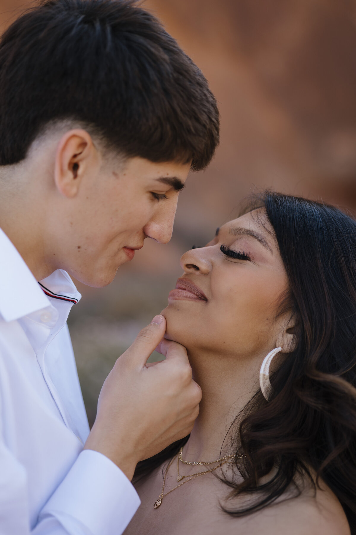 GARRETT&ALYSSA_ENGAGEMENT_SAM_MacMoPhoto_26
