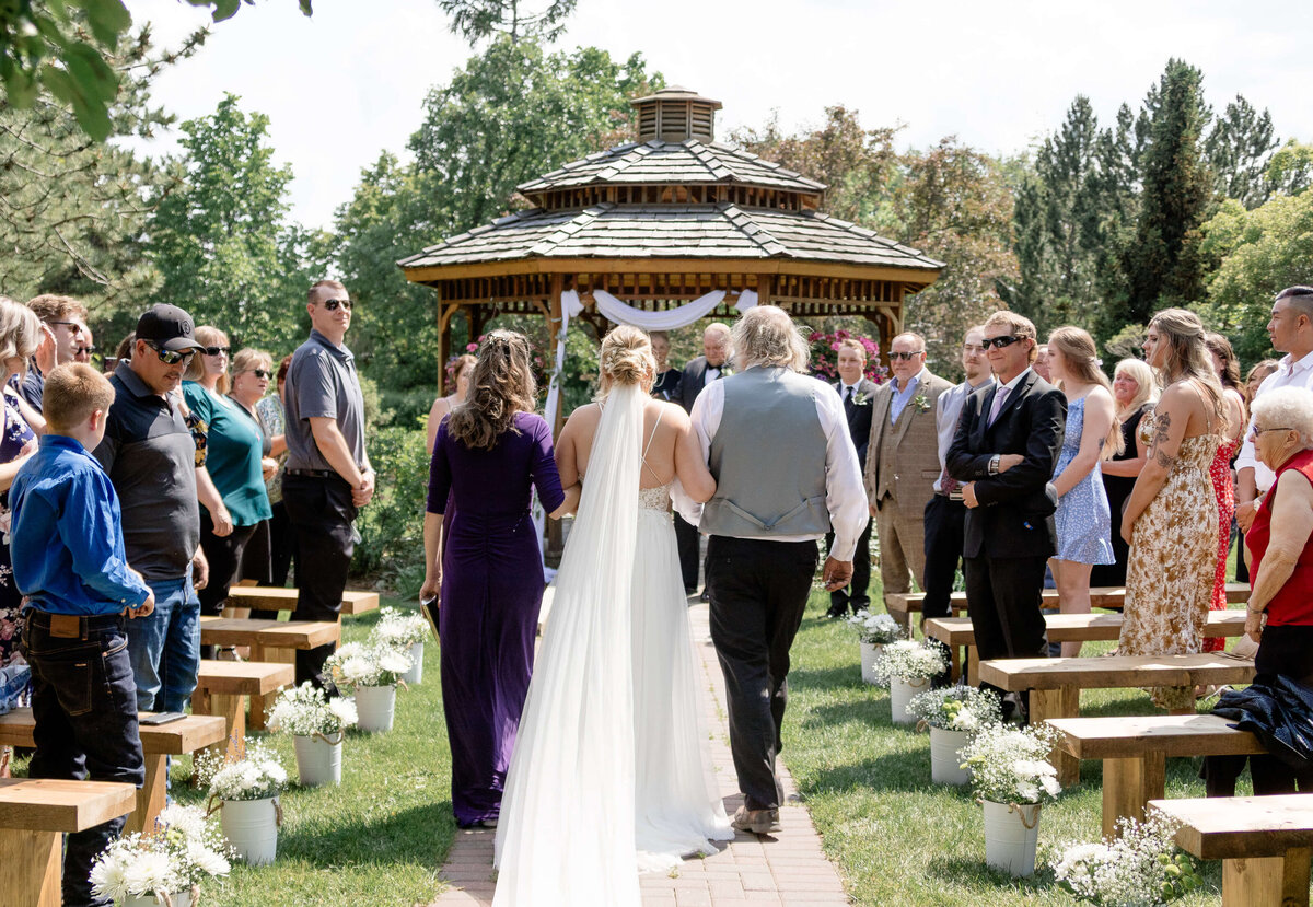 sherwood park alberta edmonton dani alyssa photography wedding couples photo (5)