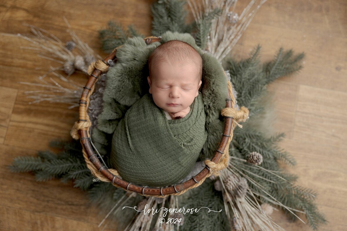 lehigh-valley-photographer-lori-generose-lg-photography-newborn-boy-saucon-valley-pa