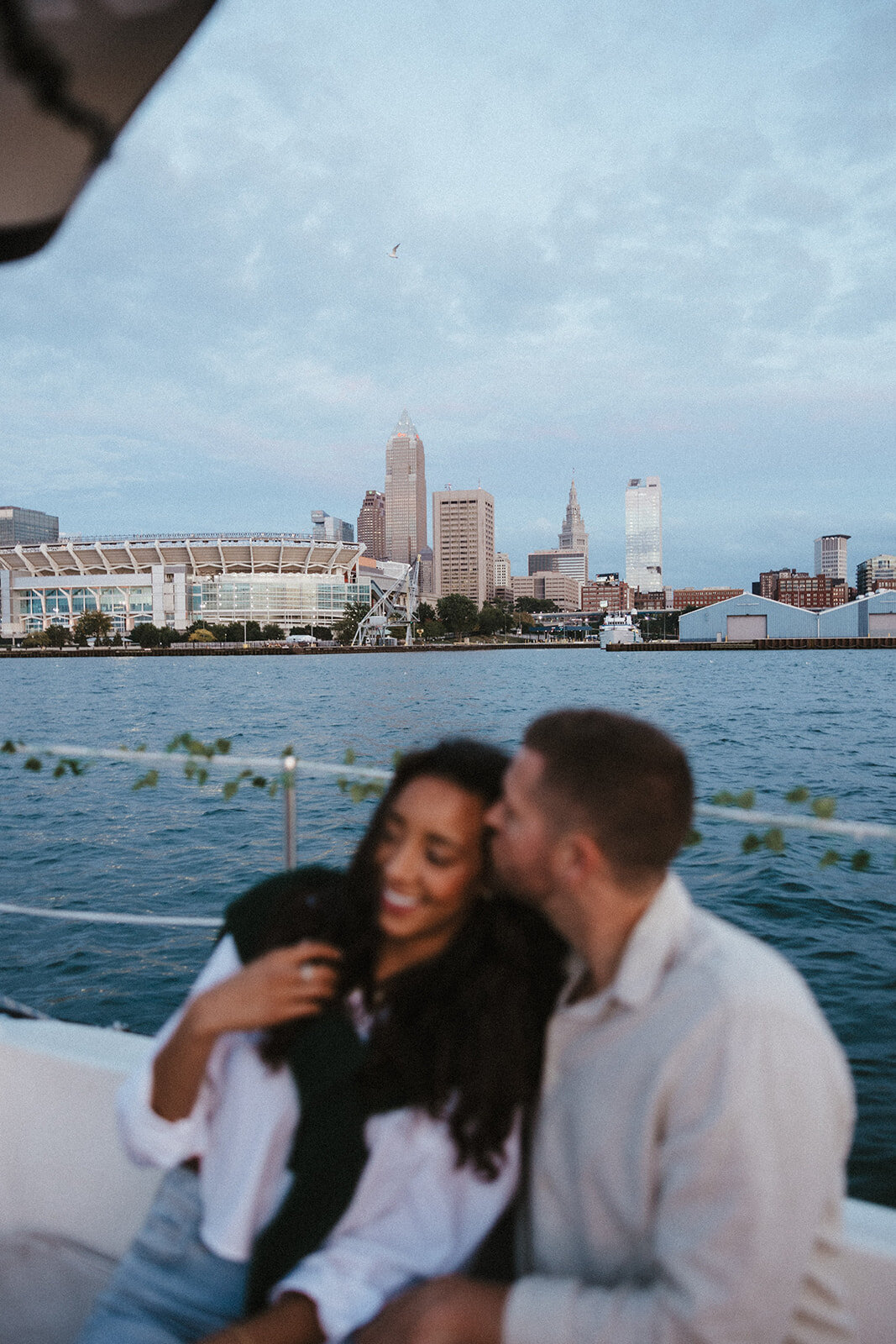 romantic-sailboat-couples-photography-6
