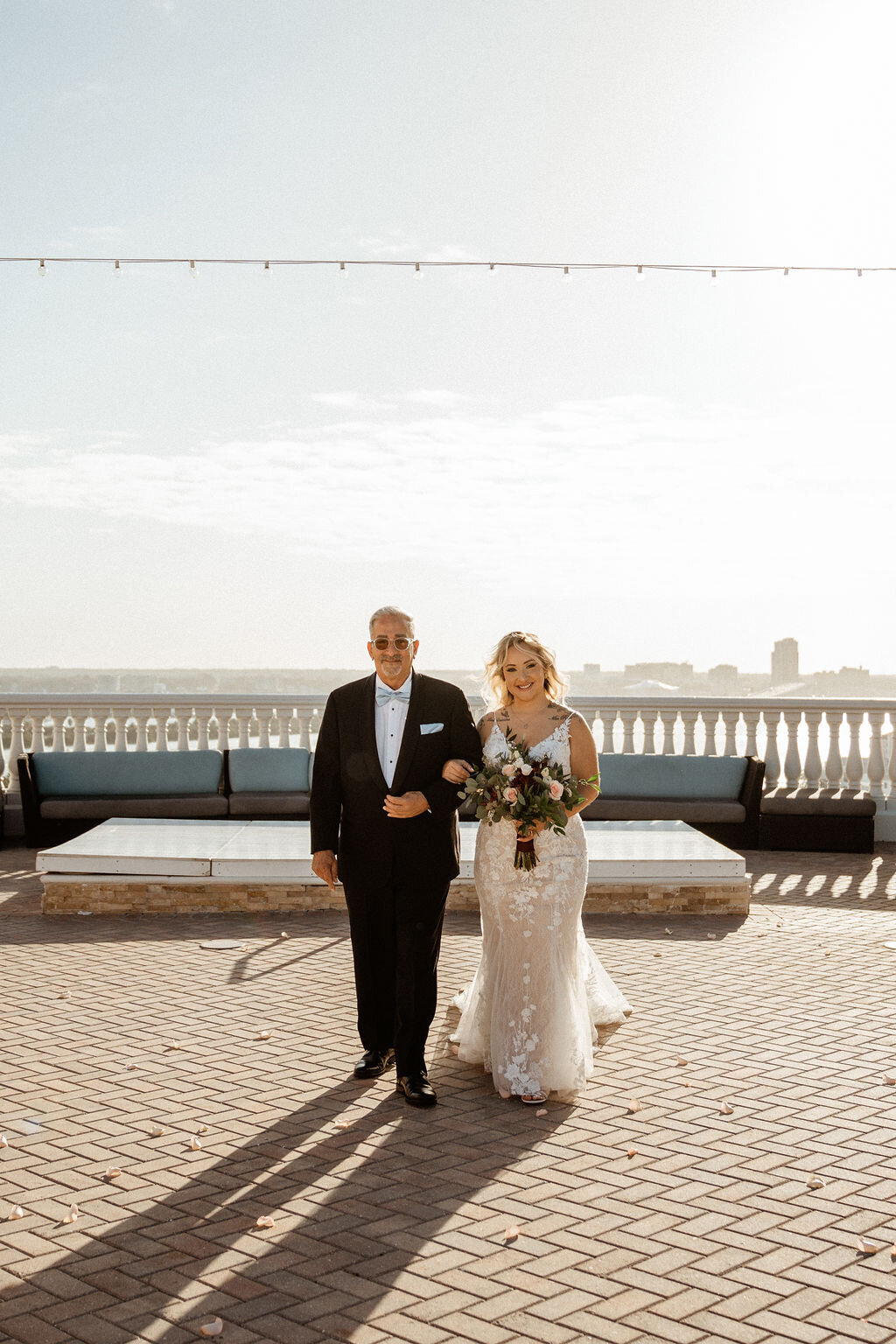 carolyn-rowe-photo-hyatt-regency-clearwater-elopement-chantilly-chic-celebrations-7