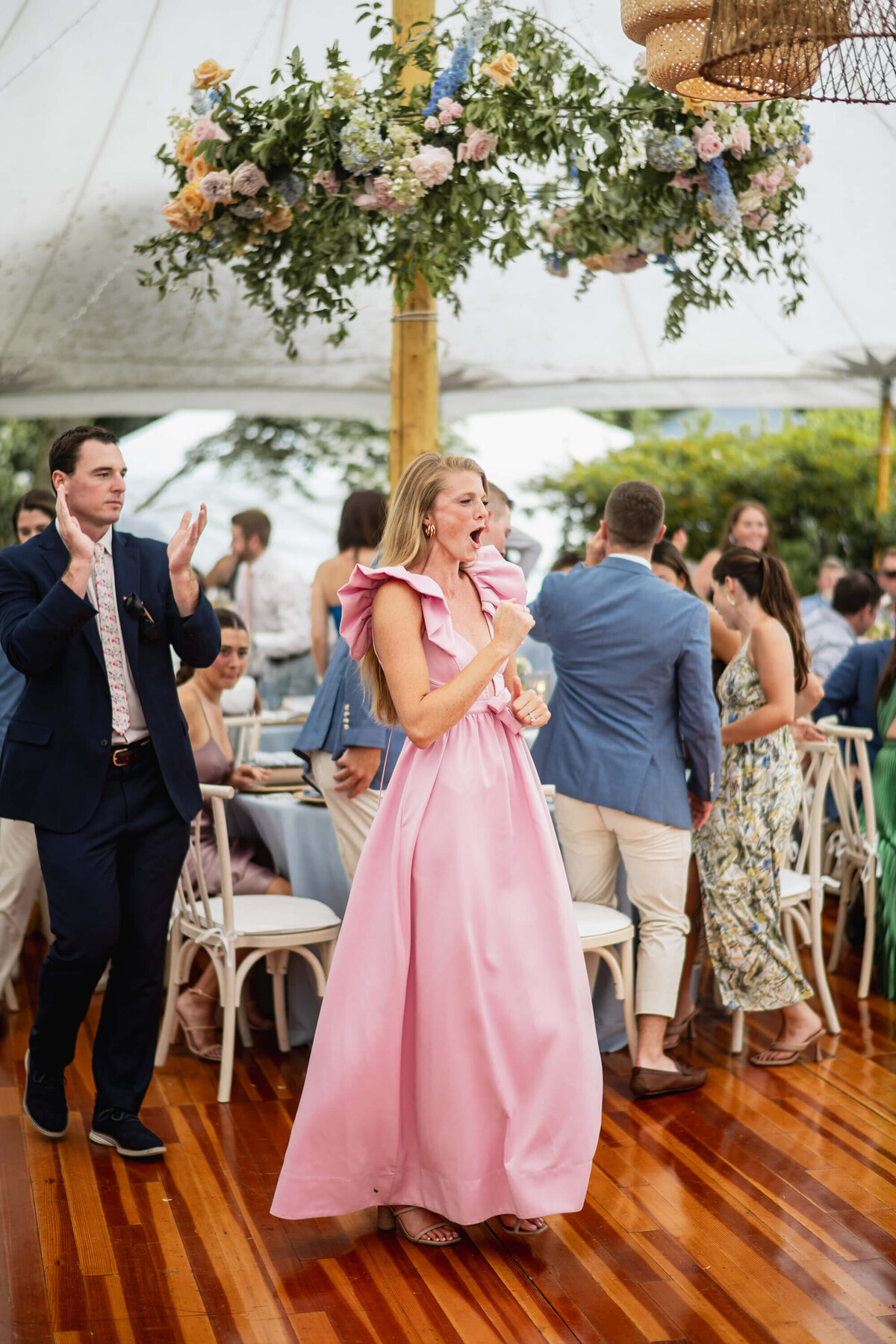 30-At-Home-Classic-Tented-Wedding-Cape-Cod-Wedding-Planner-Mary-Thornton-Events