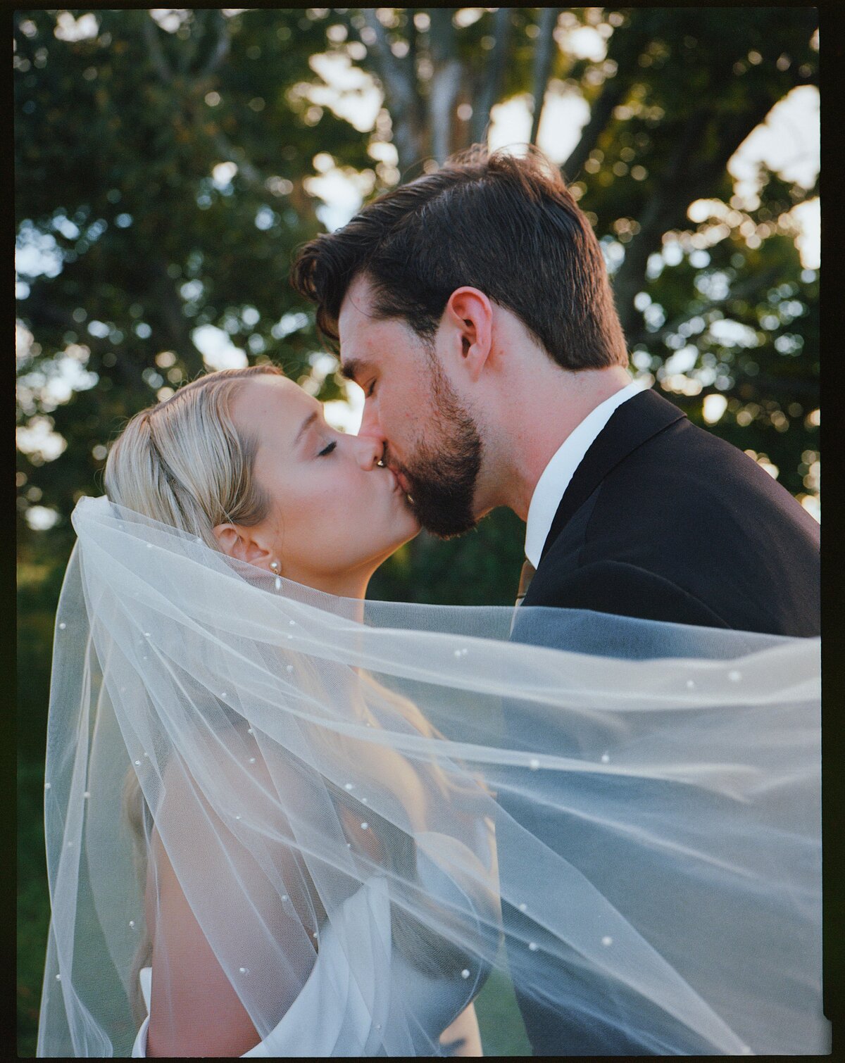 KaylaGarrettfilm_PulaskiNY_KateElainePhoto-137-min