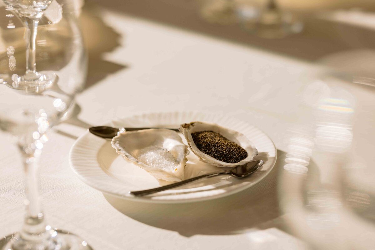 beauport-hotel-wedding-winter-gloucester-ma-3524