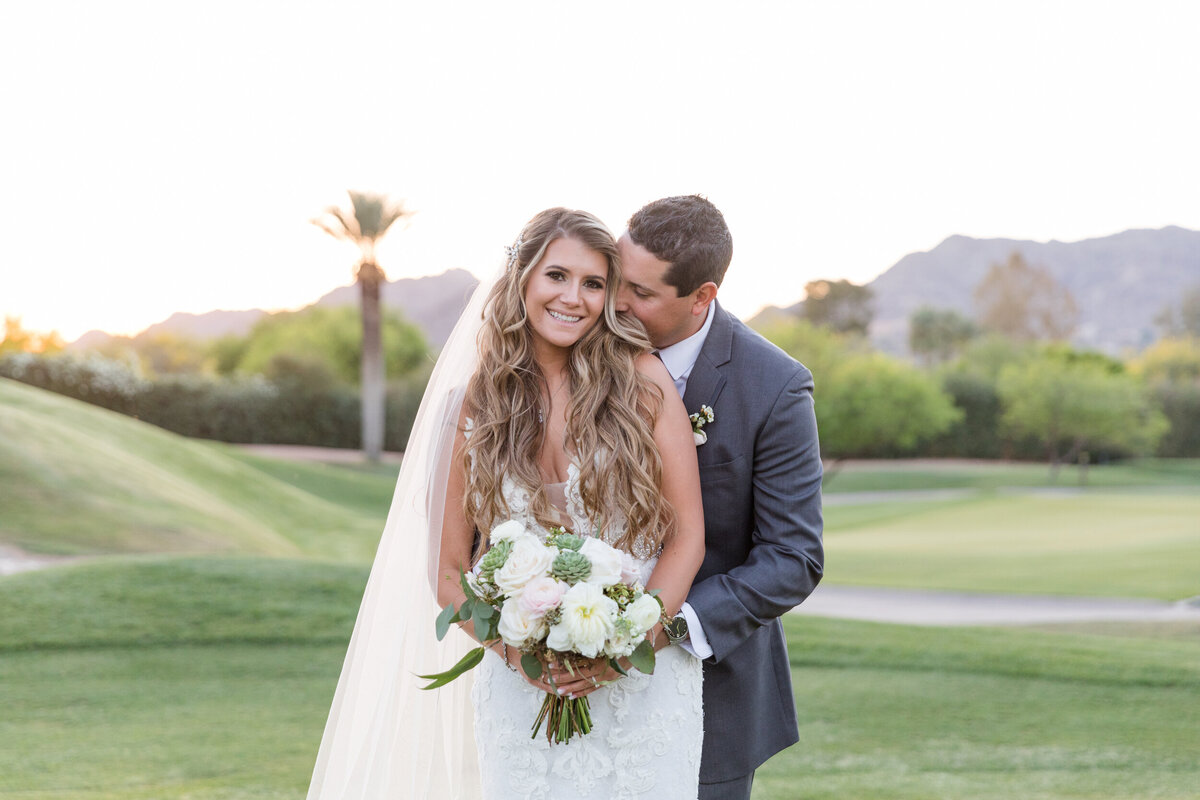 Shelby-Lea-Scottsdale-Wedding-Photographer13