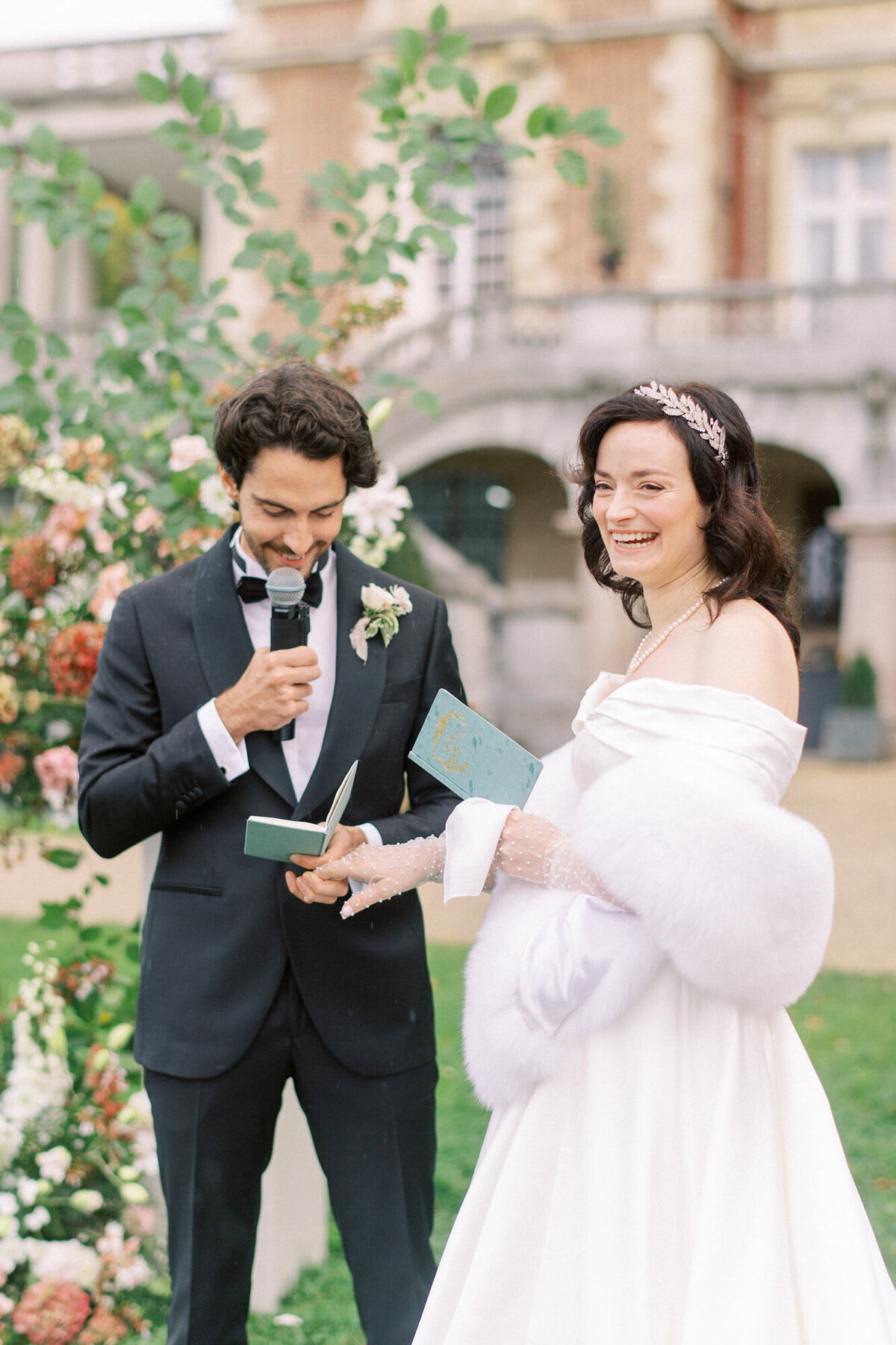 Maïlys Fortune Photography Husband Wife Wedding Weddings Photography France Switzerland Italy Timeless Dreamy Imagery Bilingual French English Destination Weddings Destination Wedding Provence French Riviera Paris Lake Como Tuscany91