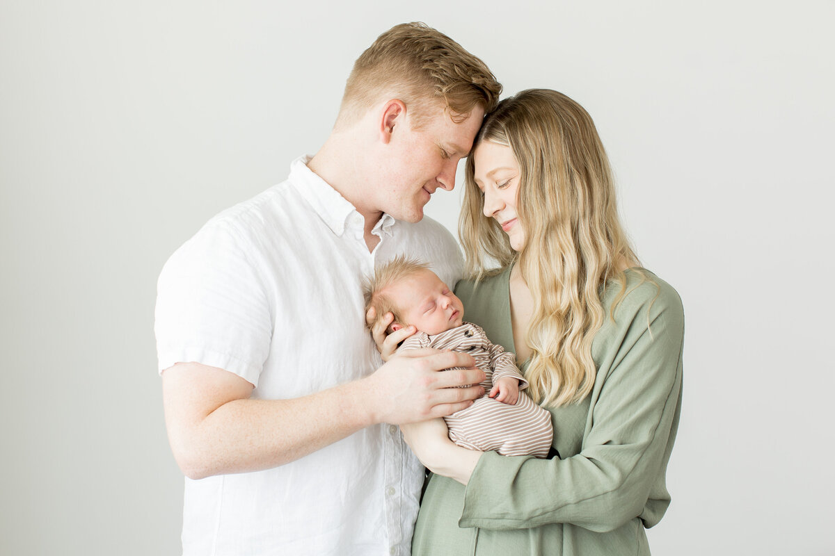 Fargo ND Maternity Newborn Lifestyle Photographers