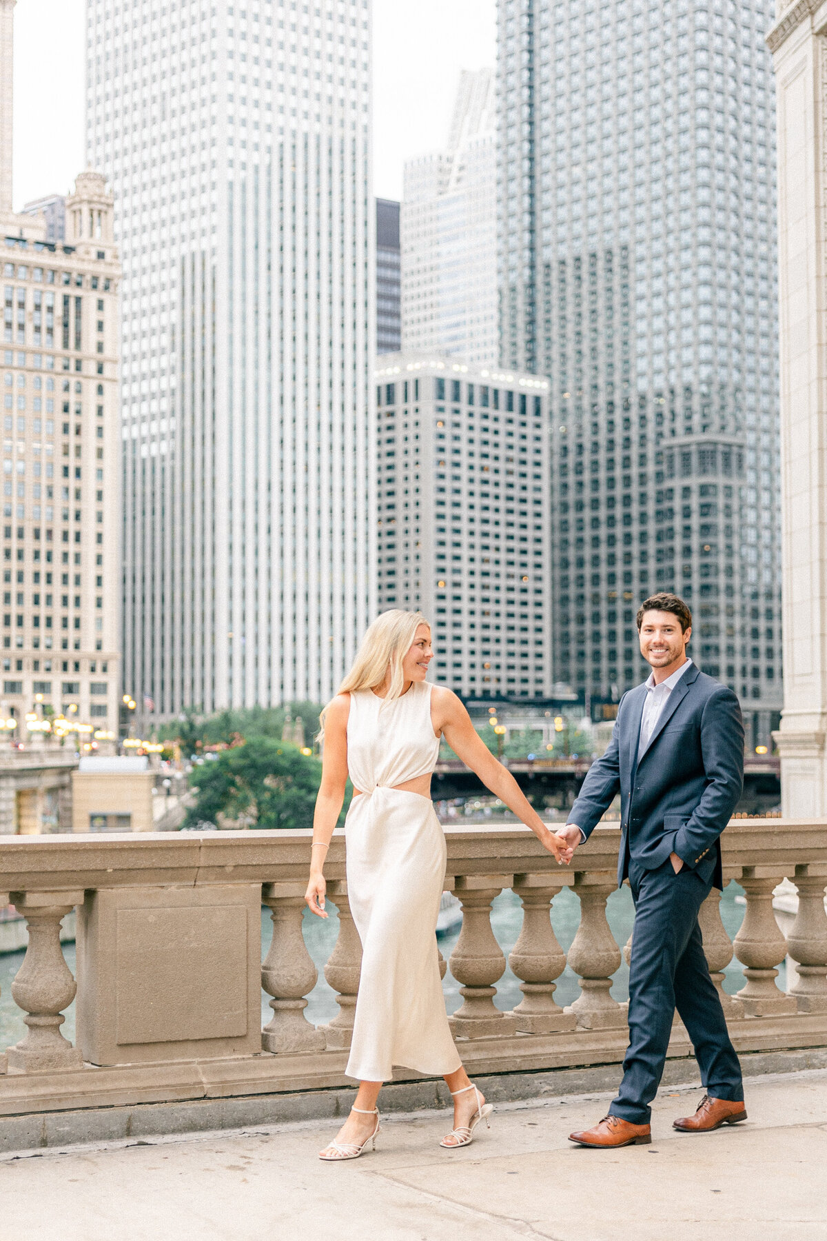 Lexi Benjamin Photography_A Downtown Chicago Engagement Session-24